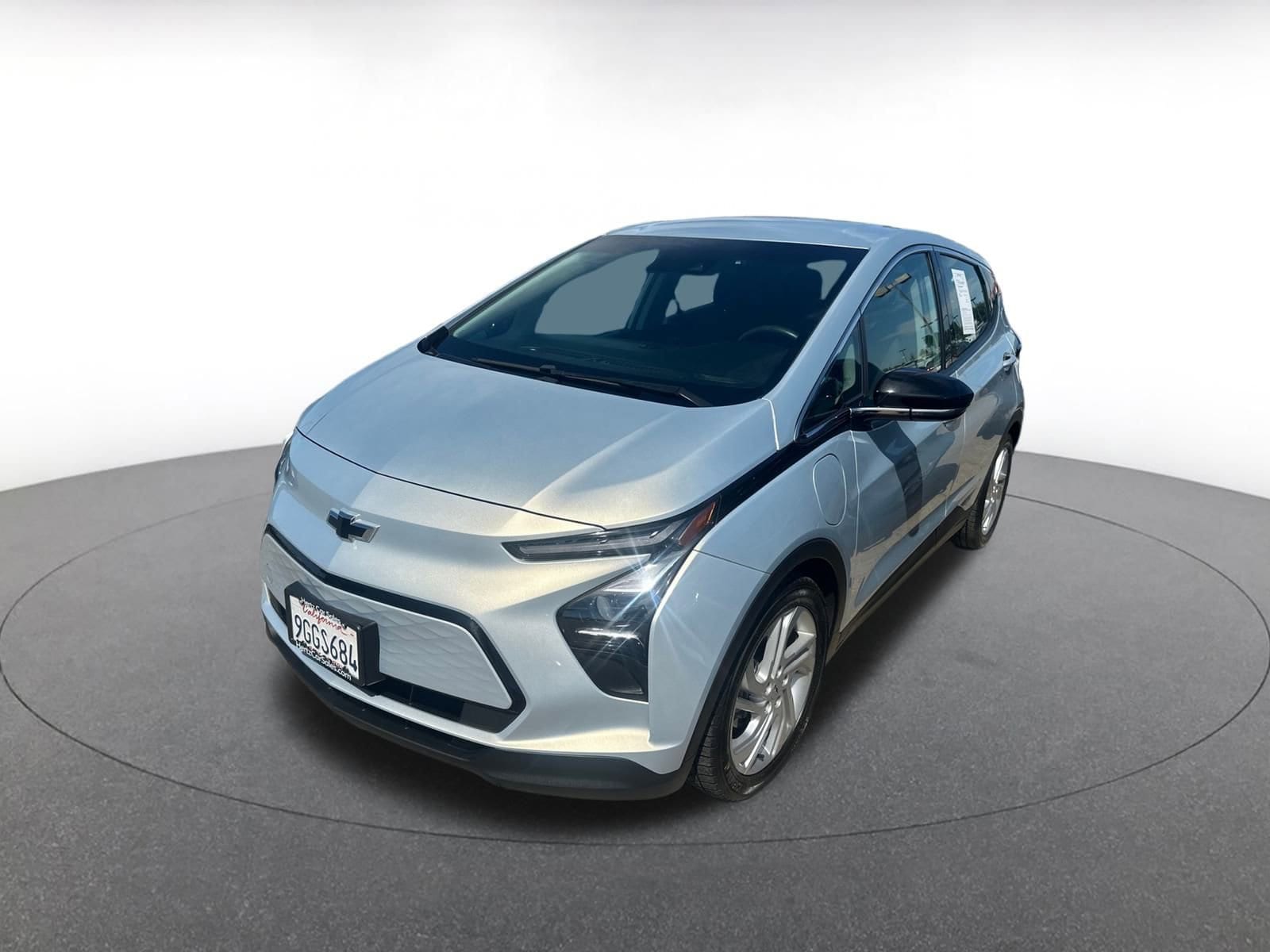 Thumbnail: 2023 Chevrolet Bolt EV - 3