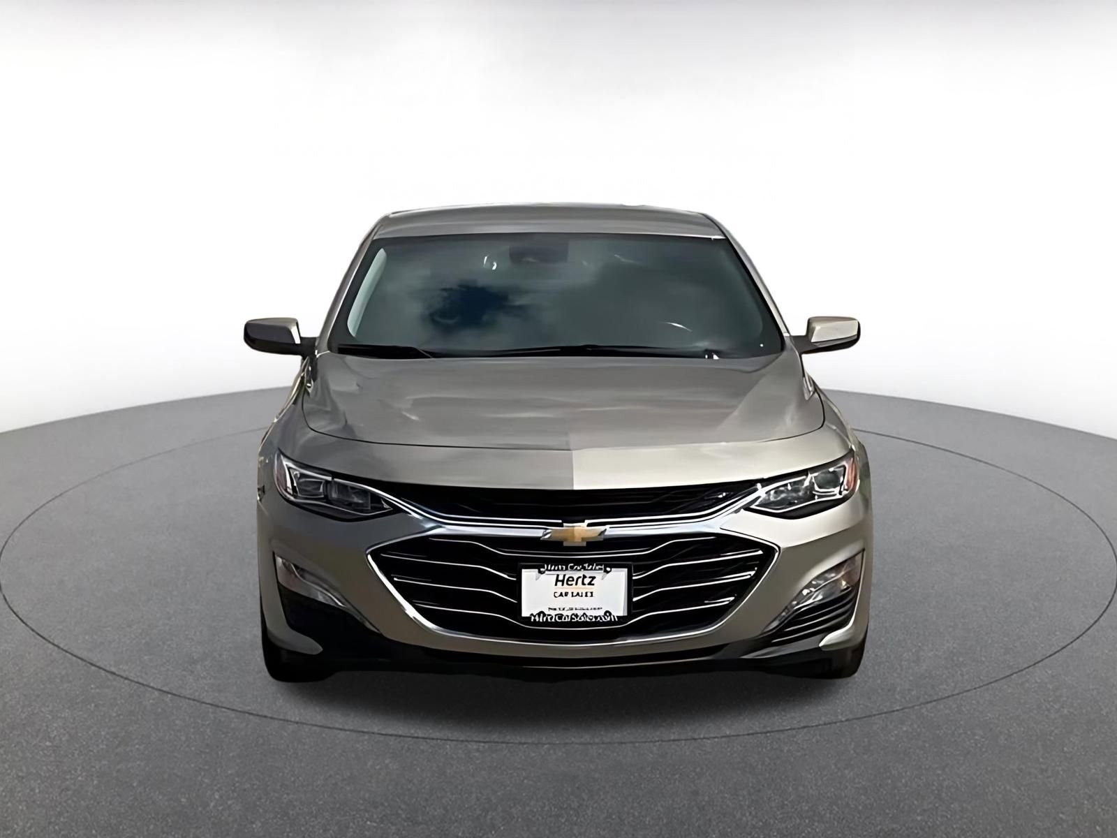 Thumbnail: 2024 Chevrolet Malibu - 4