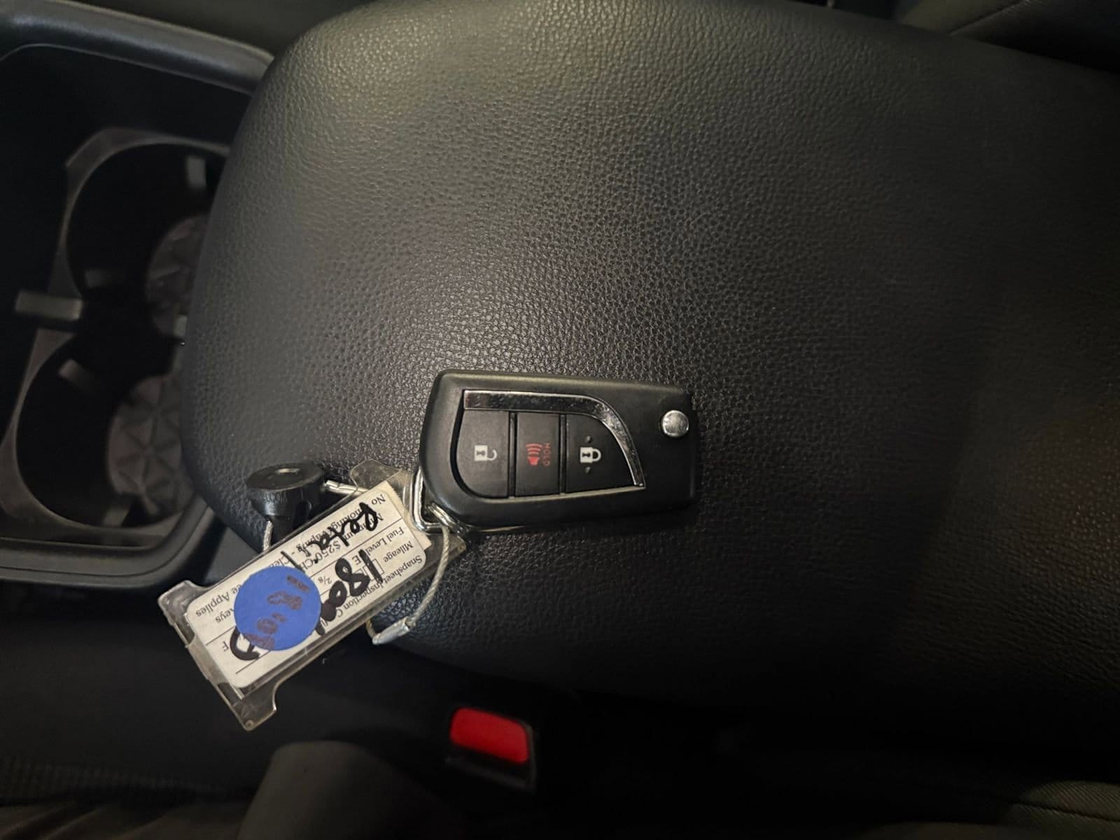 Thumbnail: 2025 Toyota RAV4 - 22