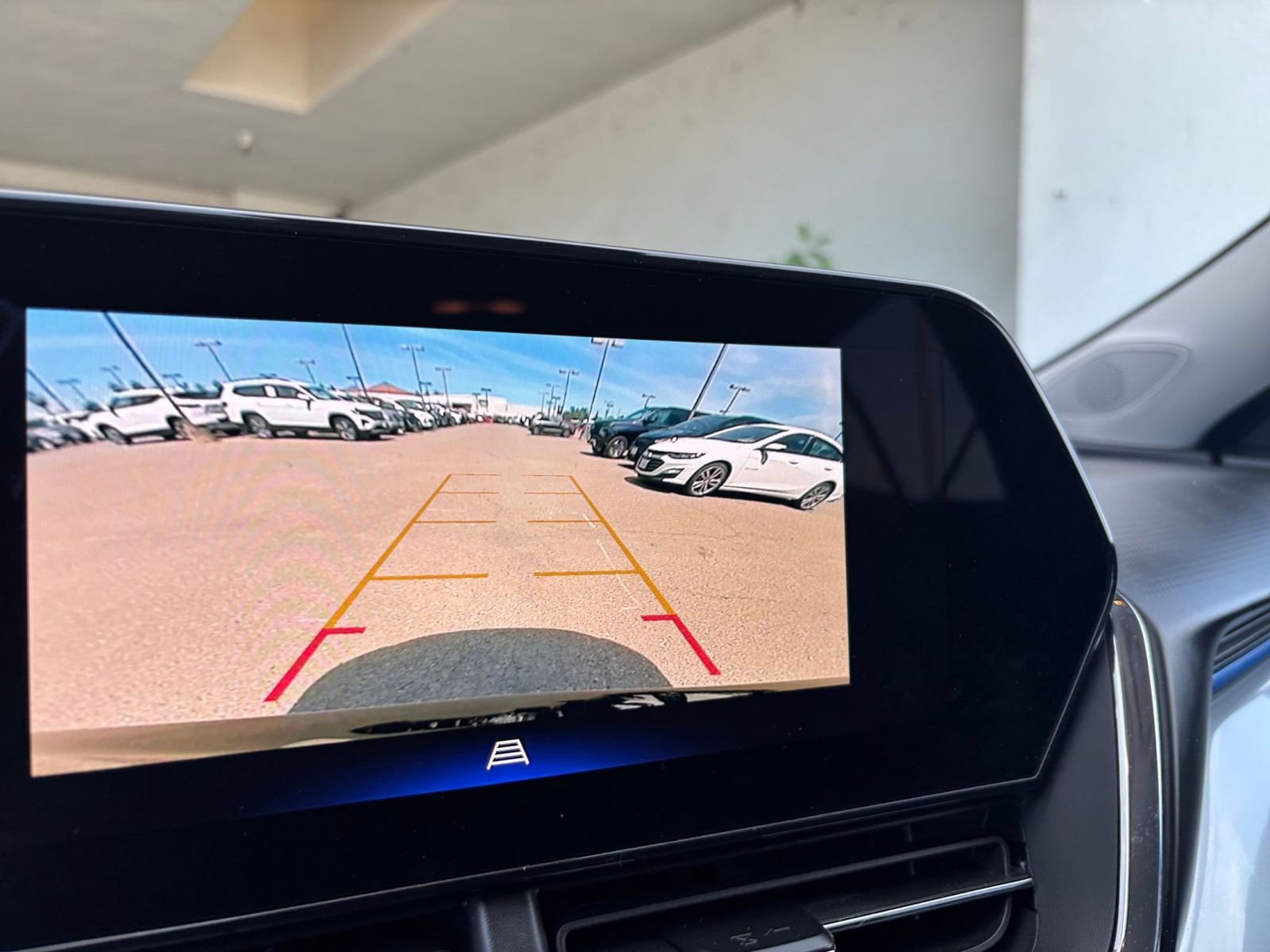 Thumbnail: 2025 Chevrolet Trax - 23