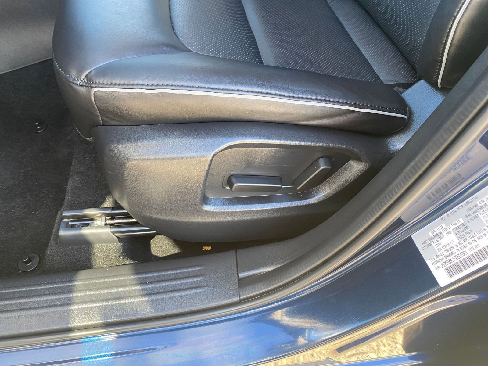 Thumbnail: 2025 Mazda CX-5 - 23