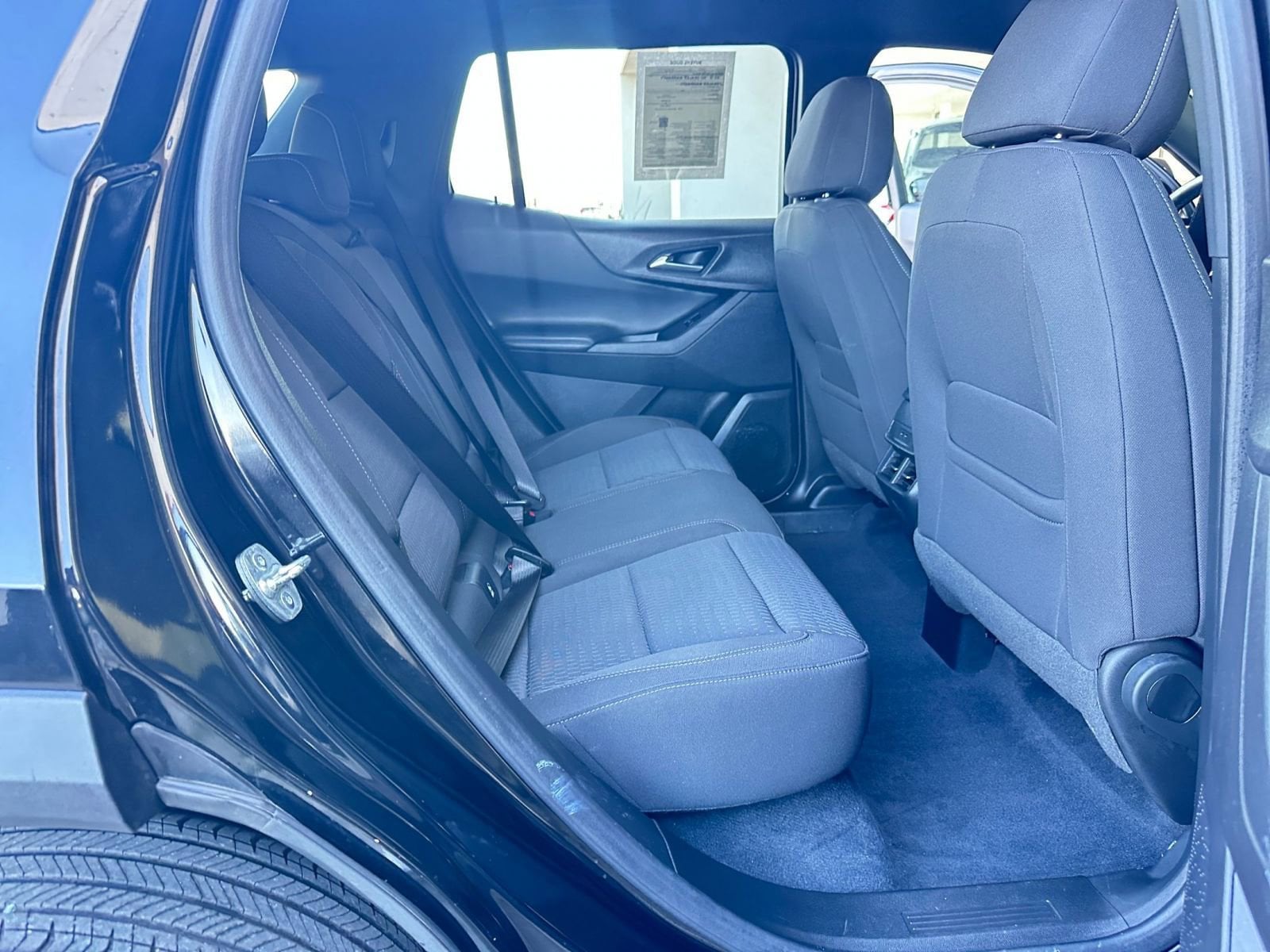 Thumbnail: 2025 Chevrolet Equinox - 25