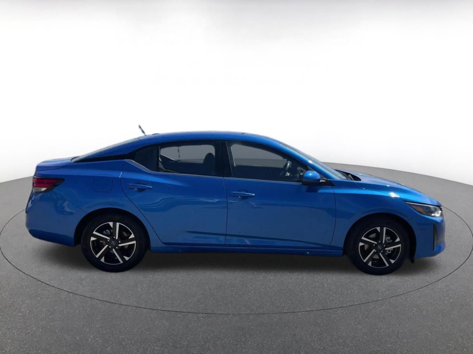 Thumbnail: 2025 Nissan Sentra - 16