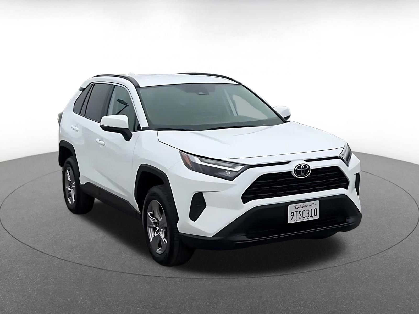 Thumbnail: 2025 Toyota RAV4 - 3