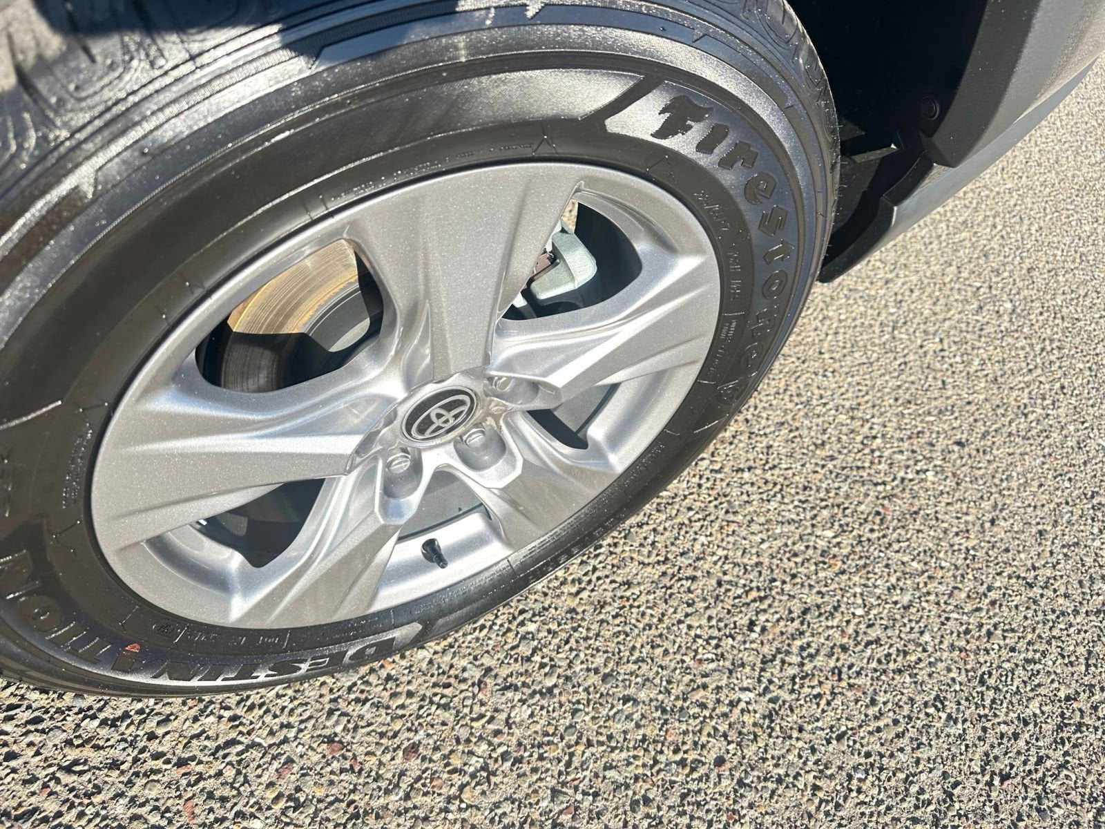 Thumbnail: 2025 Toyota RAV4 - 30