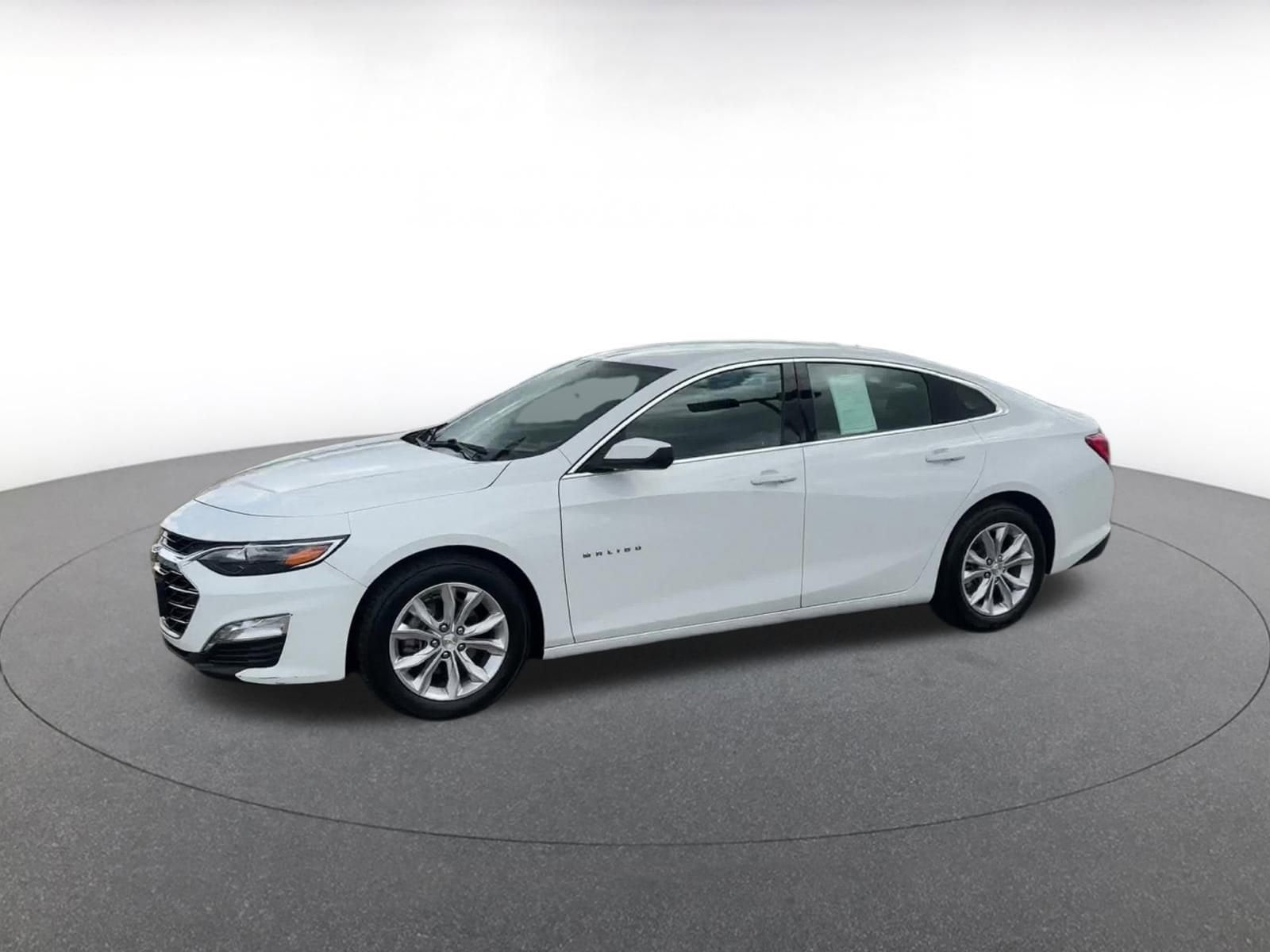Thumbnail: 2024 Chevrolet Malibu - 7