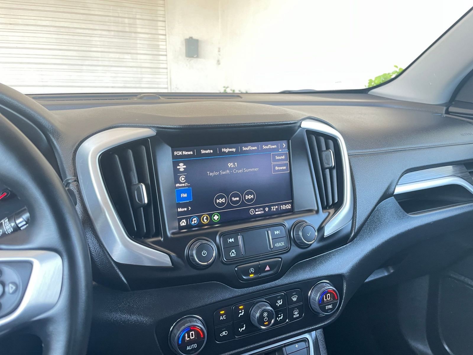 Thumbnail: 2023 GMC Terrain - 21
