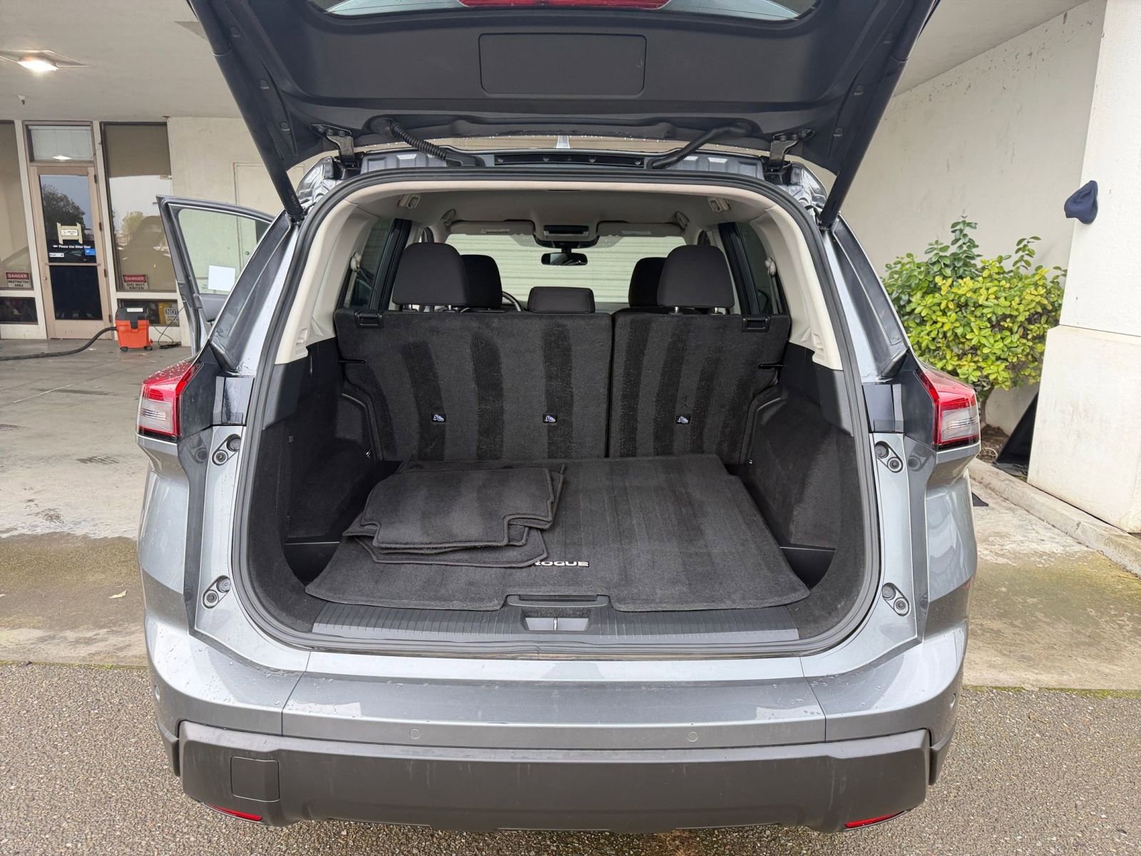 Thumbnail: 2025 Nissan Rogue - 33