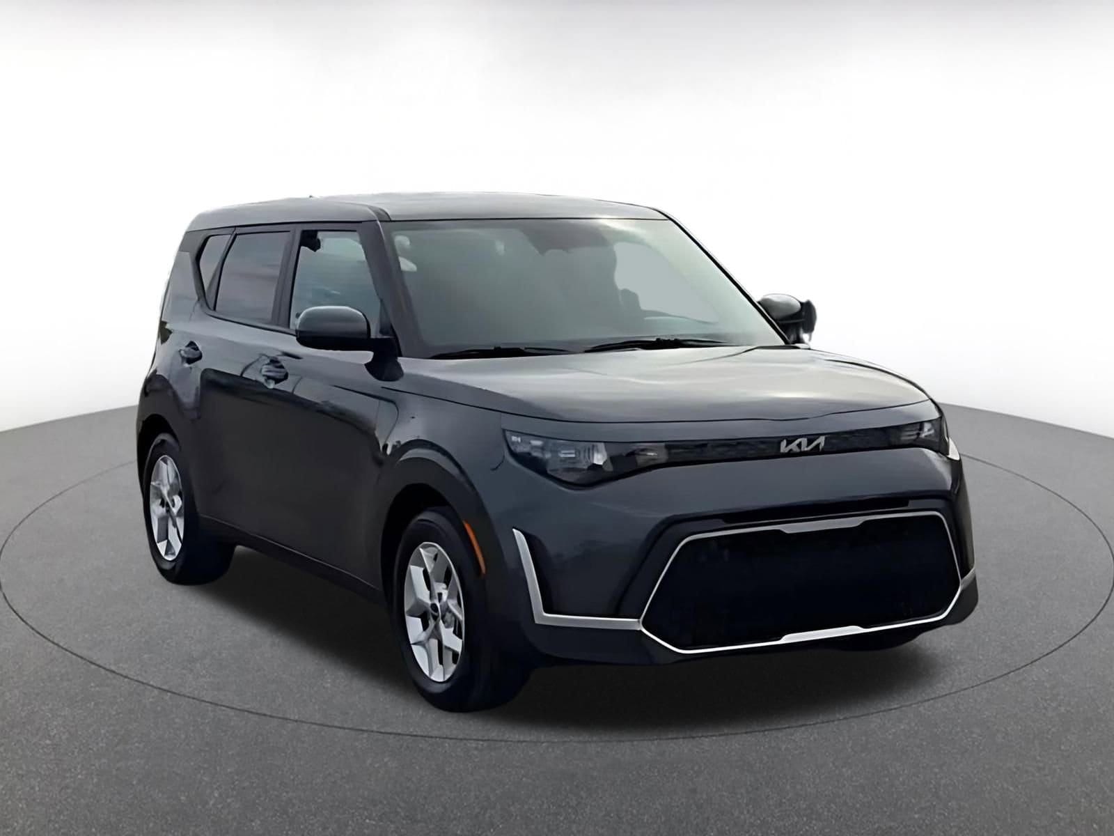 Thumbnail: 2025 Kia Soul - 3