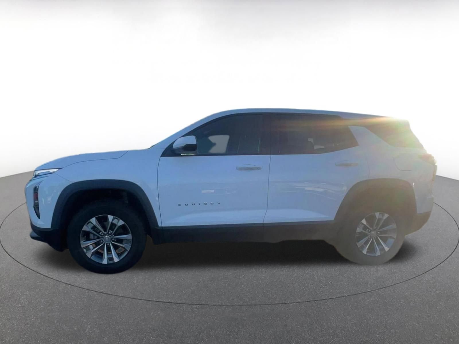 Thumbnail: 2025 Chevrolet Equinox - 9