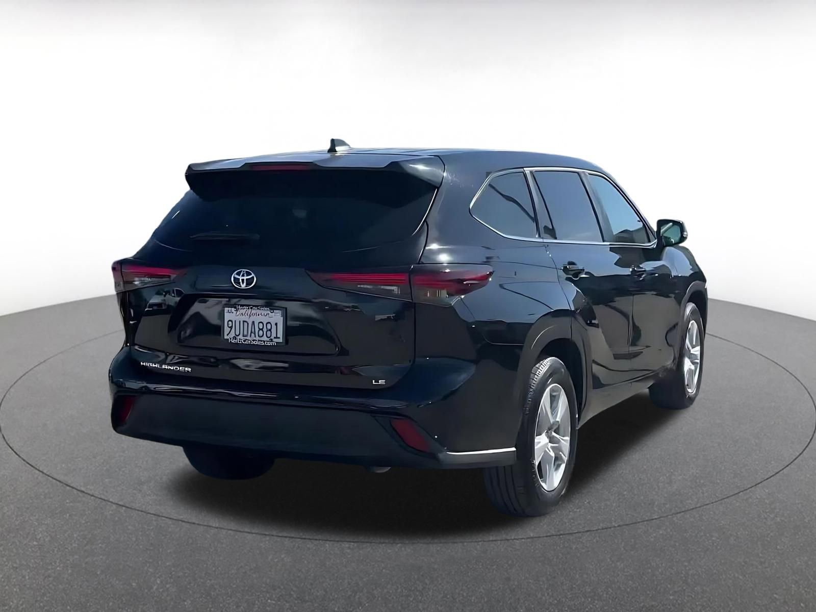 Thumbnail: 2025 Toyota Highlander - 14