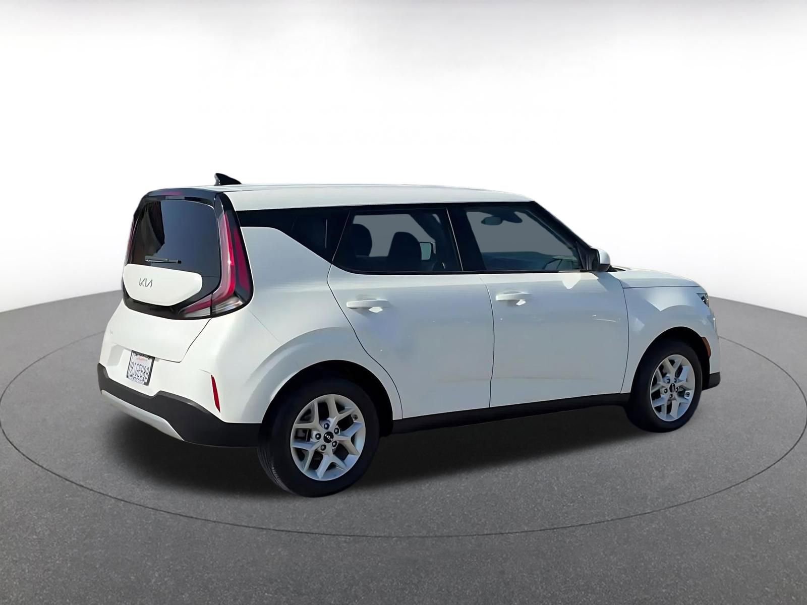 Thumbnail: 2025 Kia Soul - 15