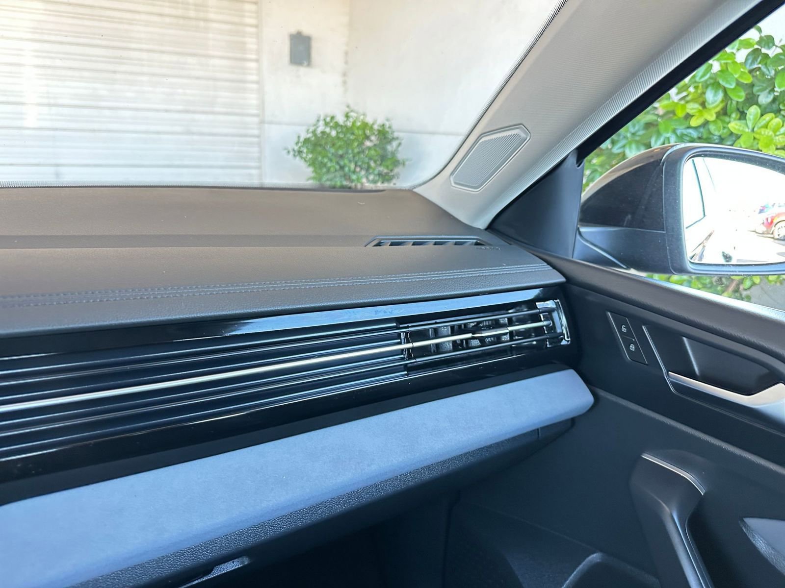 Thumbnail: 2025 Volkswagen Jetta - 35