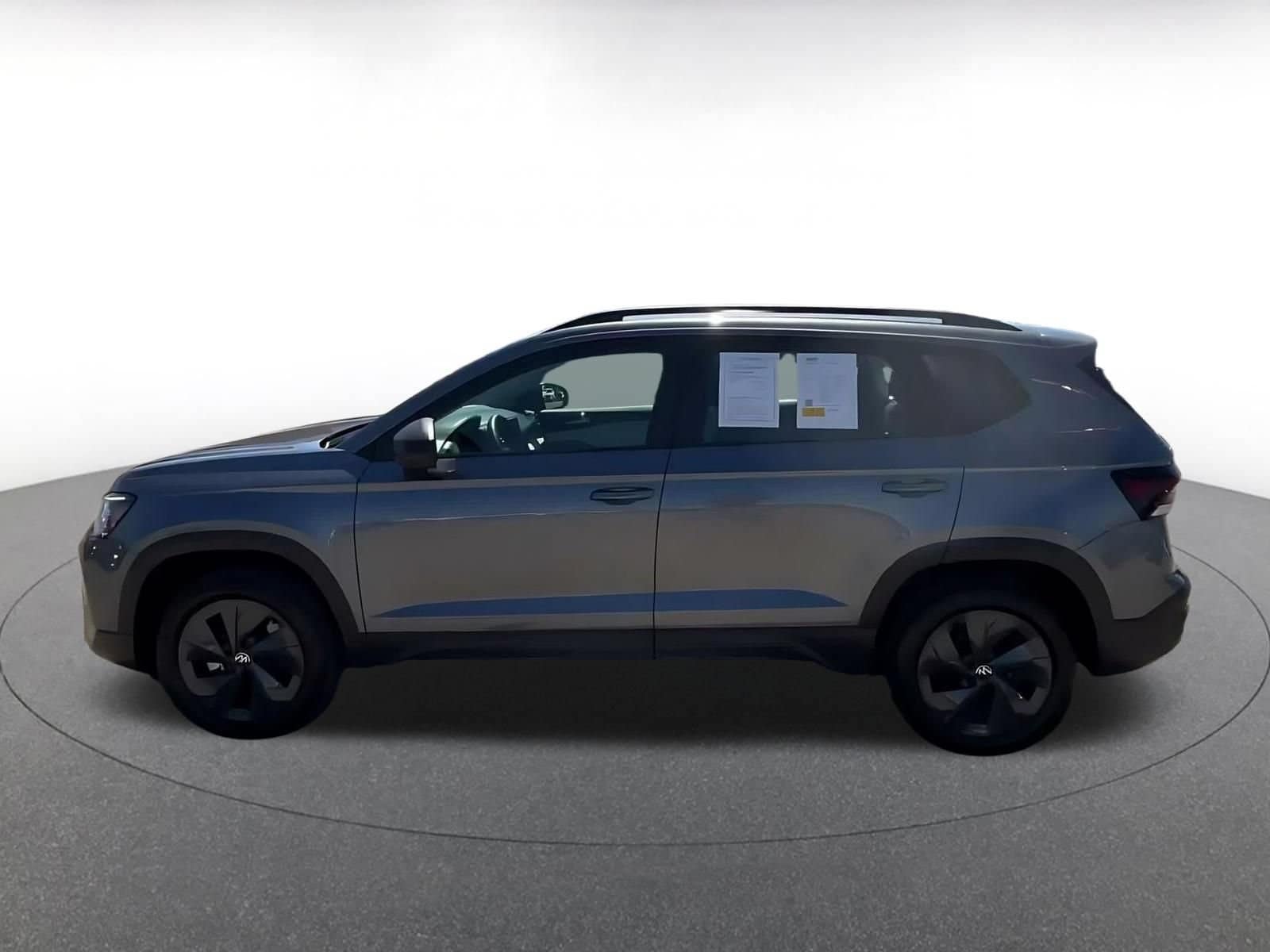 Thumbnail: 2026 Volkswagen Taos - 8