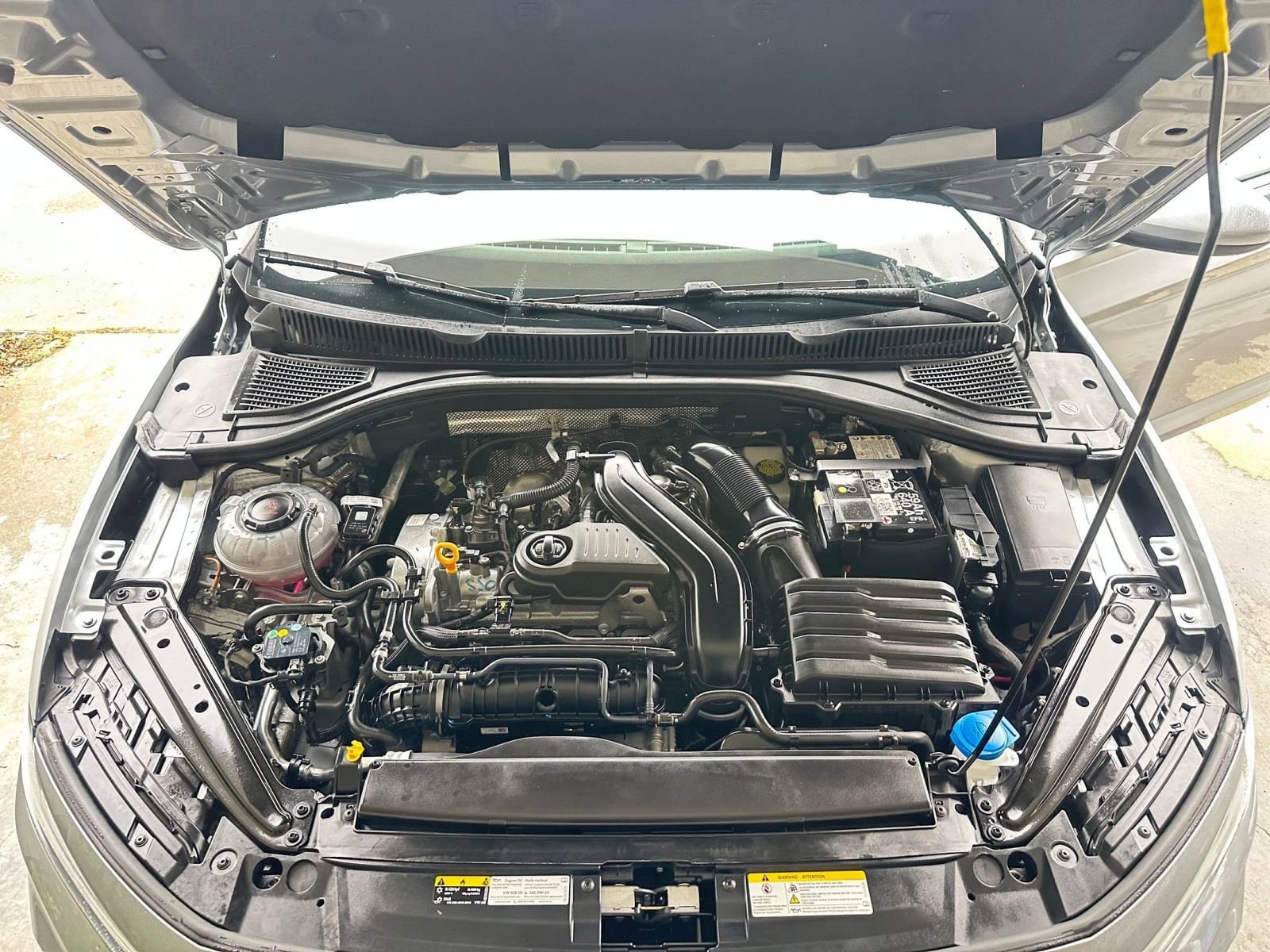 Thumbnail: 2025 Volkswagen Jetta - 32