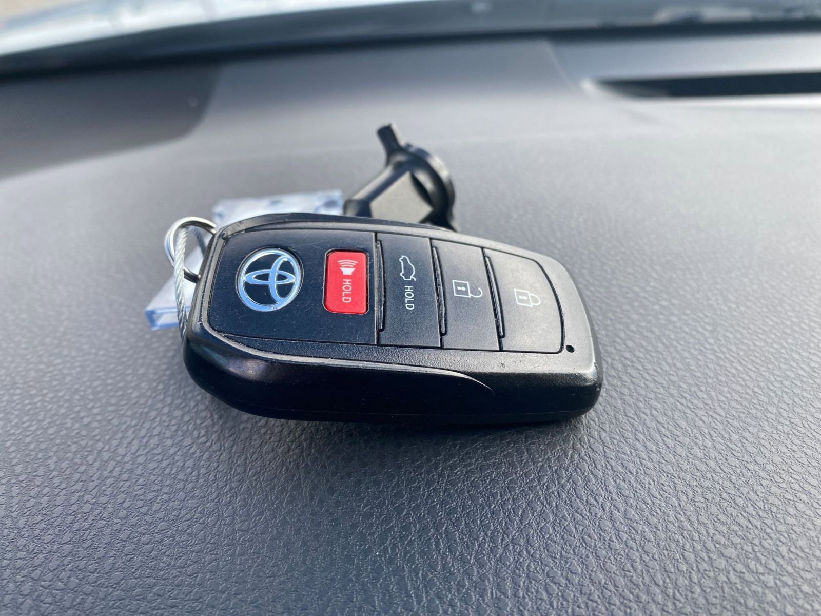 Thumbnail: 2025 Toyota Camry - 22