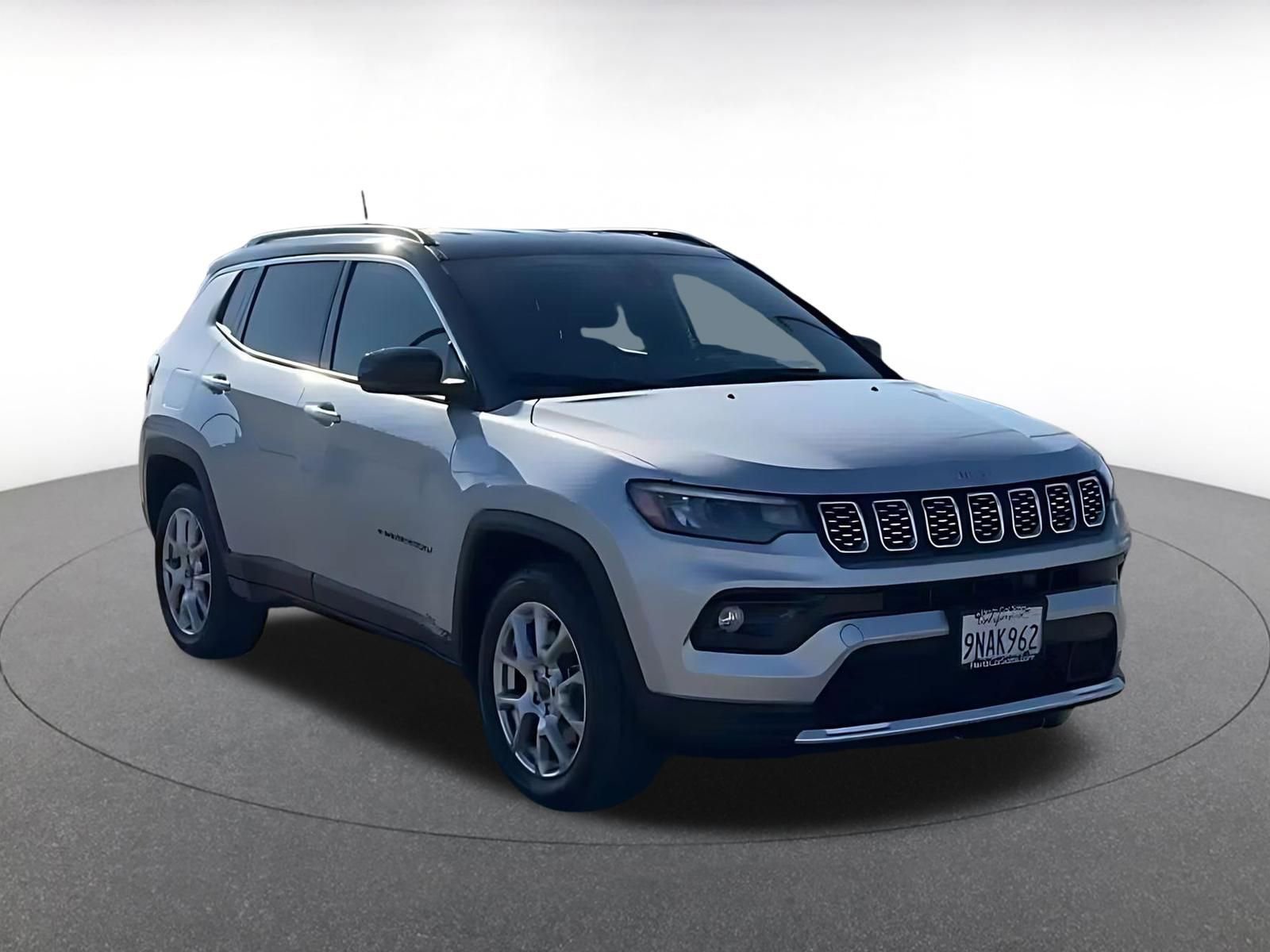 Thumbnail: 2025 Jeep Compass - 3
