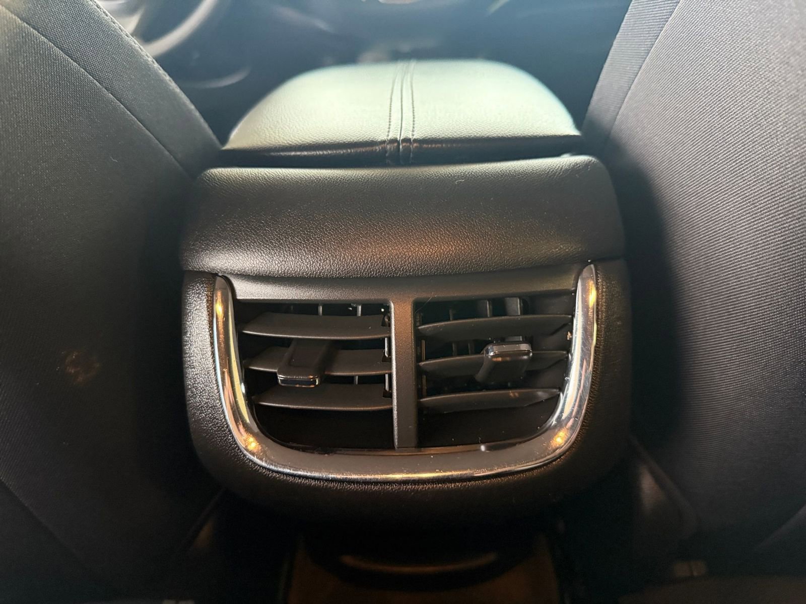 Thumbnail: 2024 Chevrolet Malibu - 24