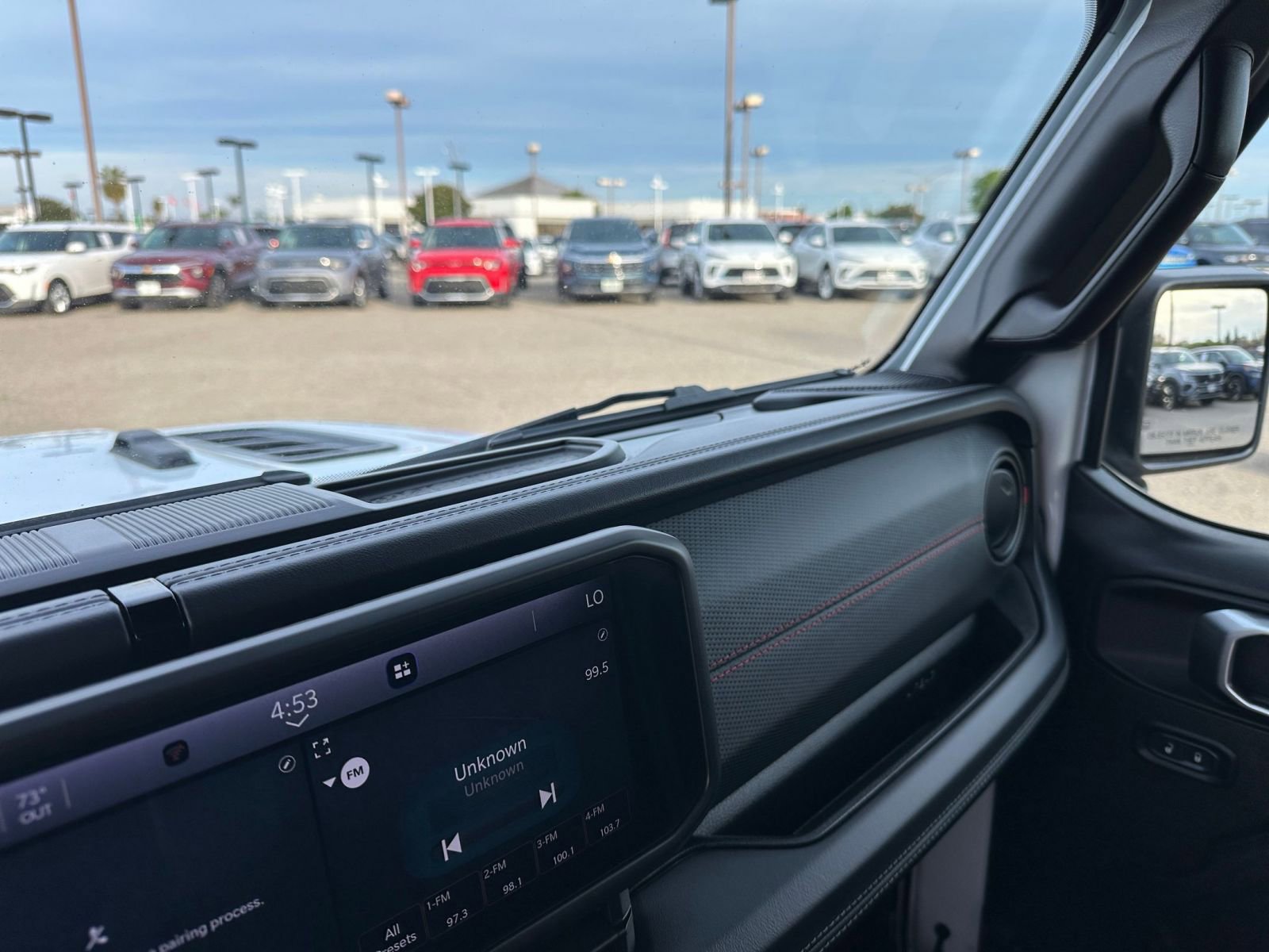 Thumbnail: 2025 Jeep Wrangler - 34