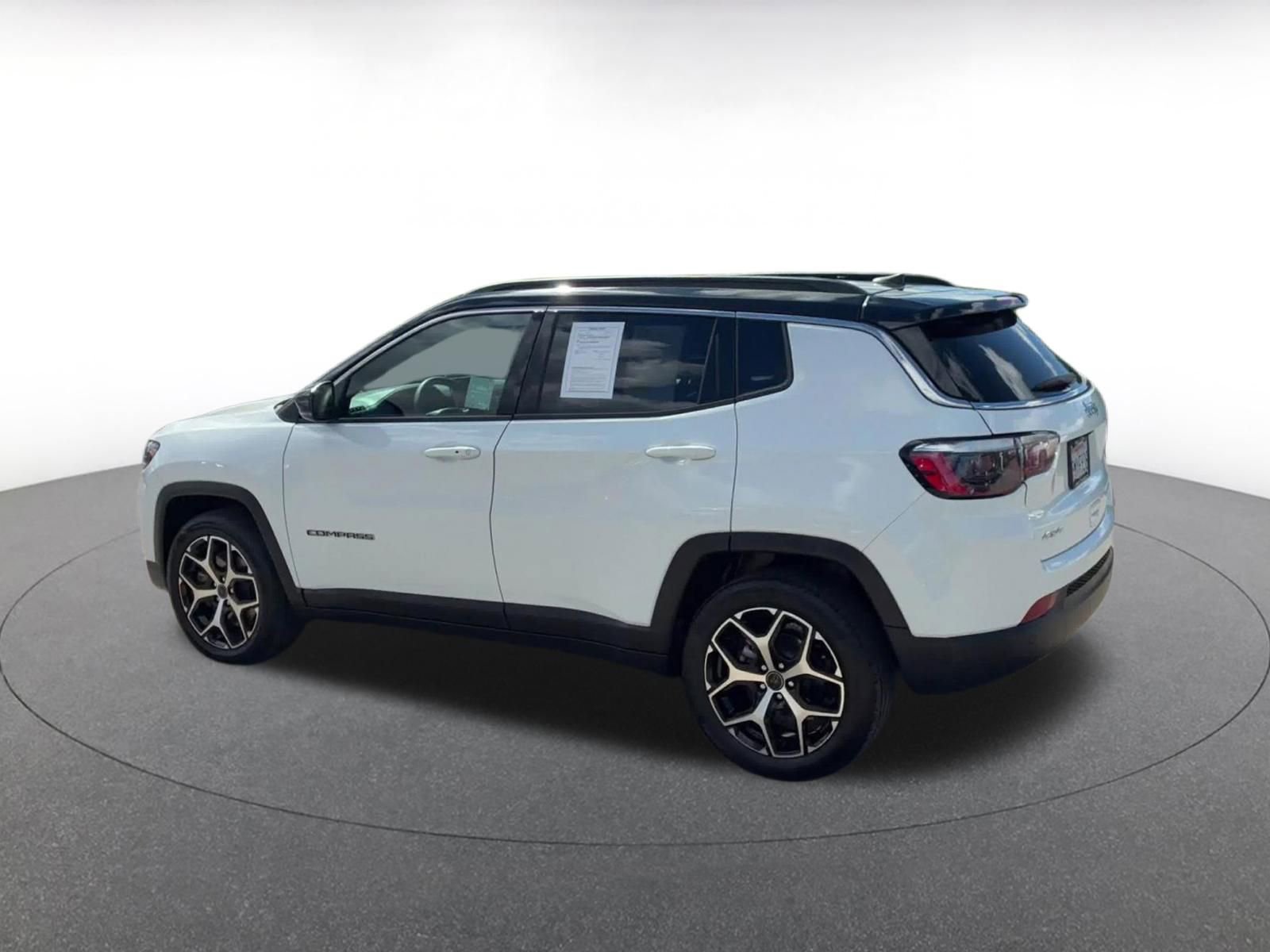 Thumbnail: 2025 Jeep Compass - 10