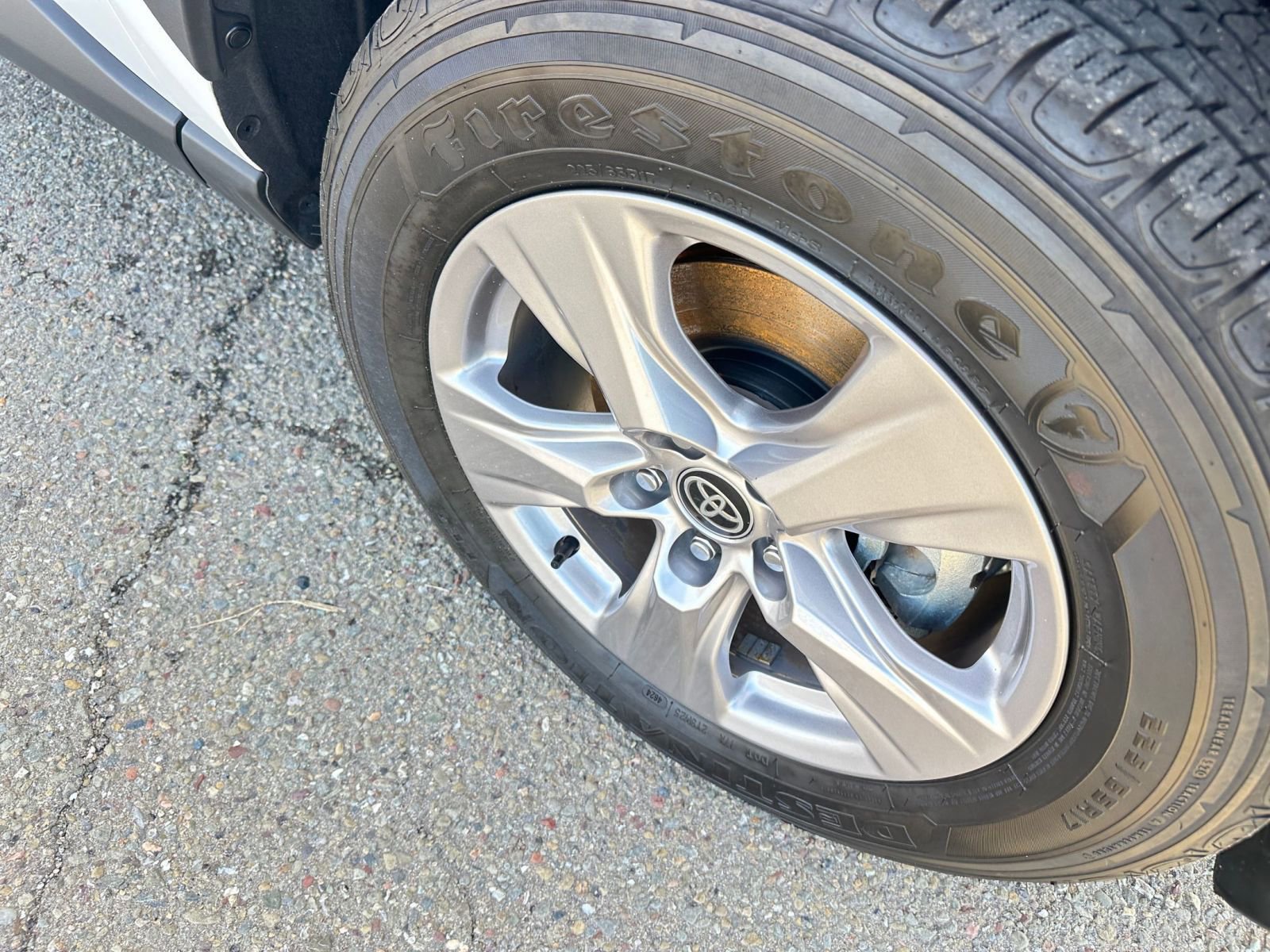 Thumbnail: 2025 Toyota RAV4 - 30