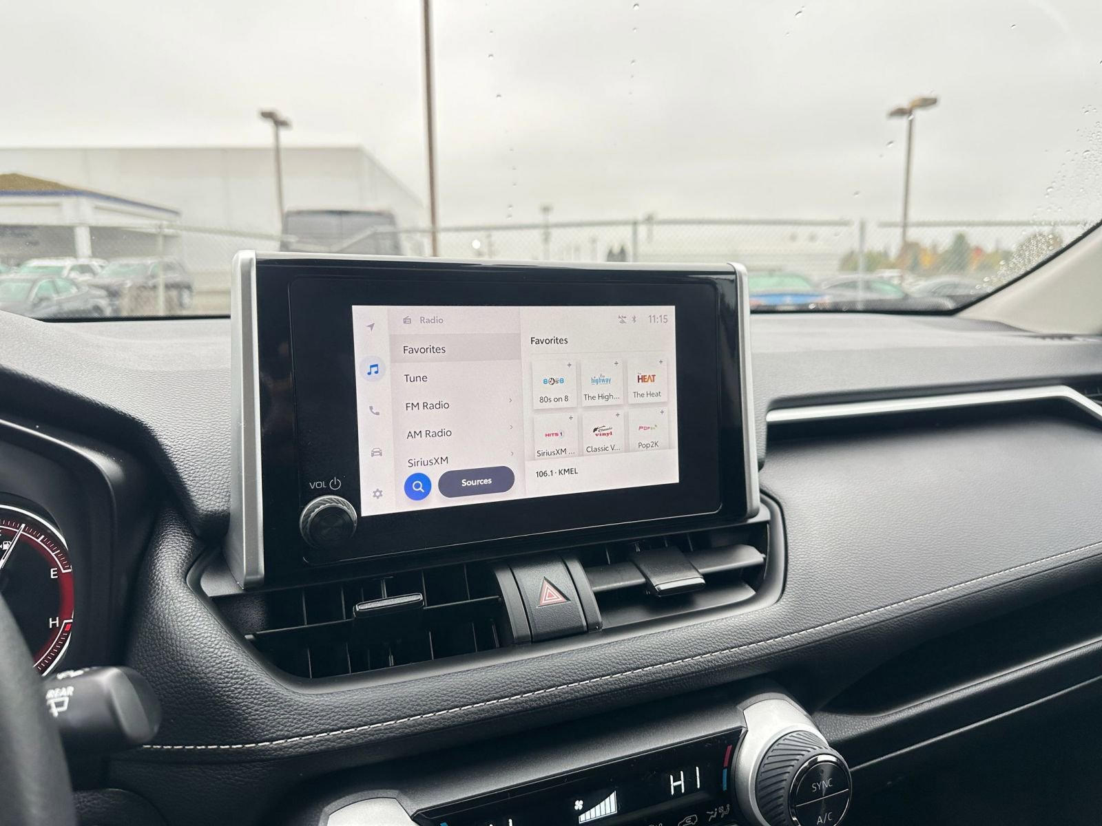 Thumbnail: 2025 Toyota RAV4 - 21