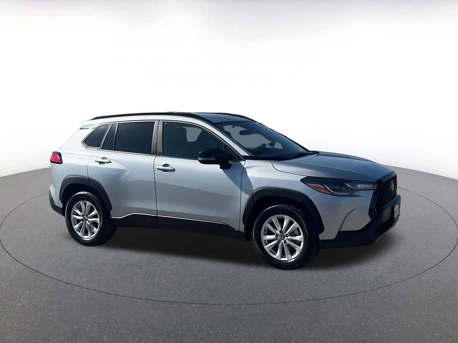 Thumbnail: 2025 Toyota Corolla Cross - 1