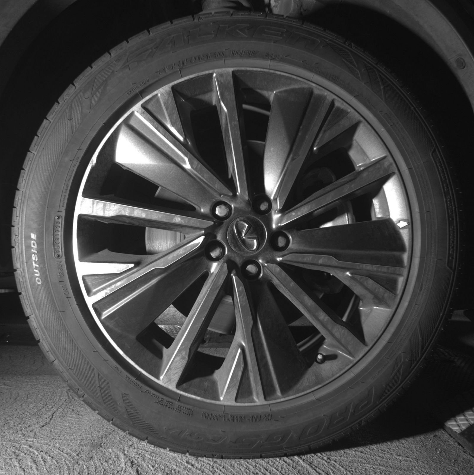 Thumbnail: 2026 INFINITI QX60 - 15