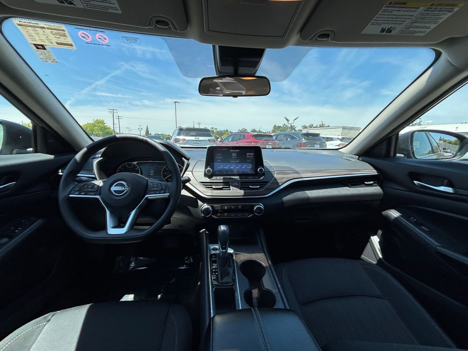 Thumbnail: 2025 Nissan Altima - 33