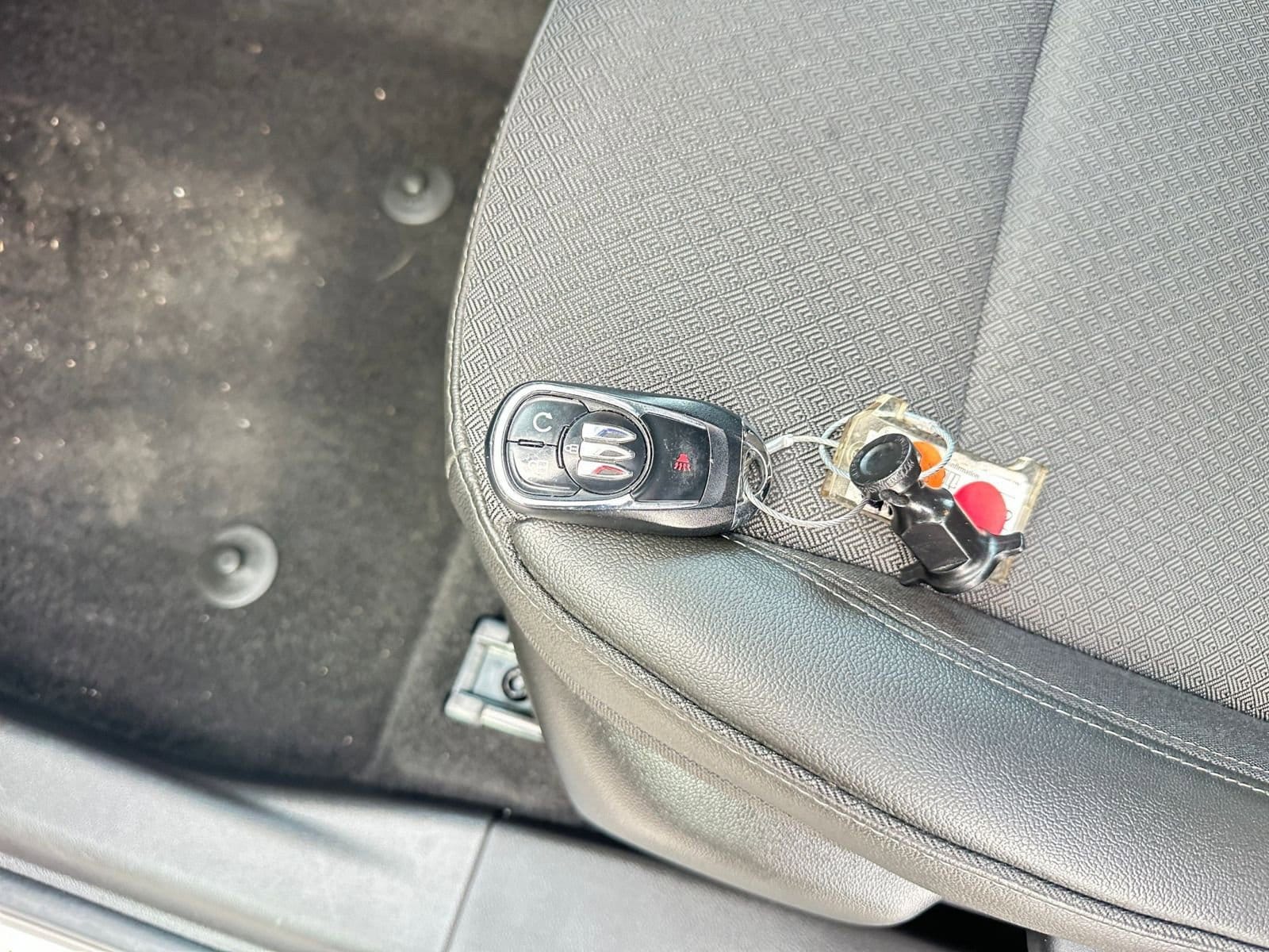 Thumbnail: 2025 Buick Encore GX - 22