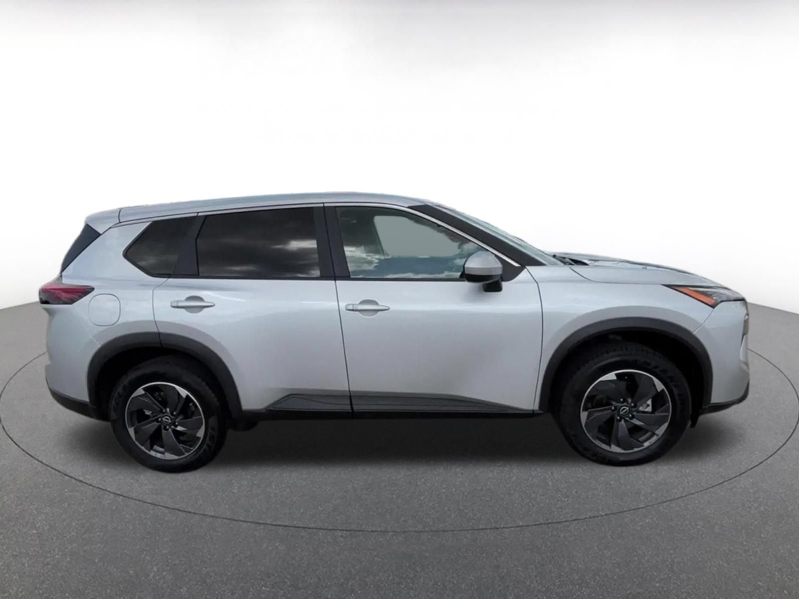 Thumbnail: 2025 Nissan Rogue - 13