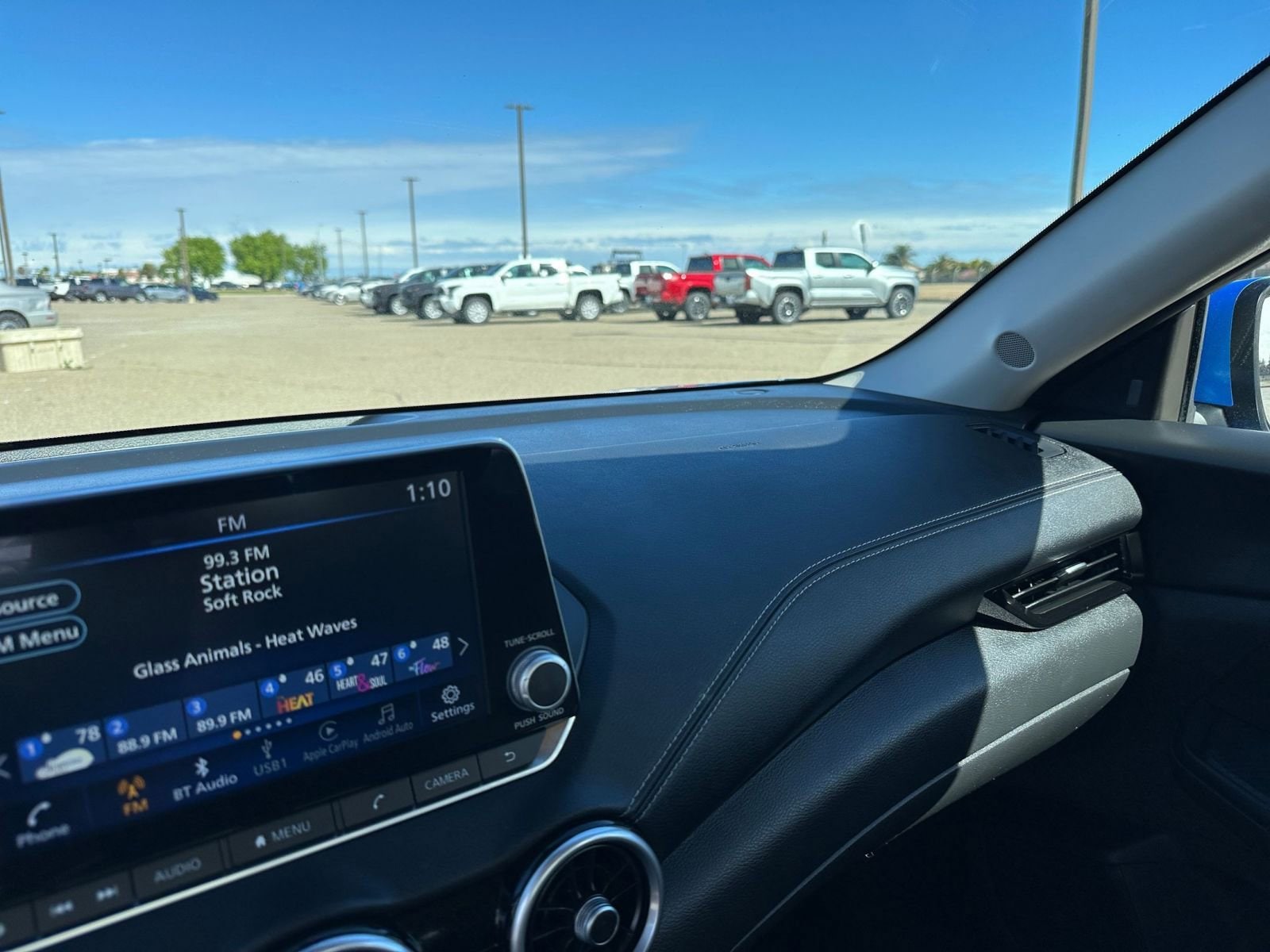 Thumbnail: 2025 Nissan Sentra - 34