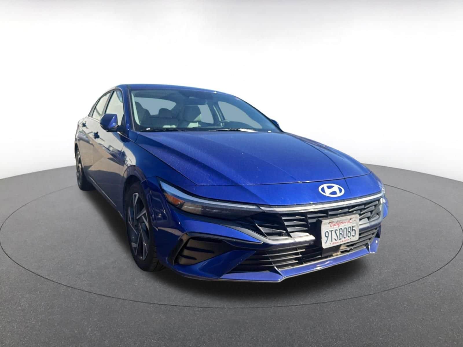 Thumbnail: 2025 Hyundai Elantra - 1