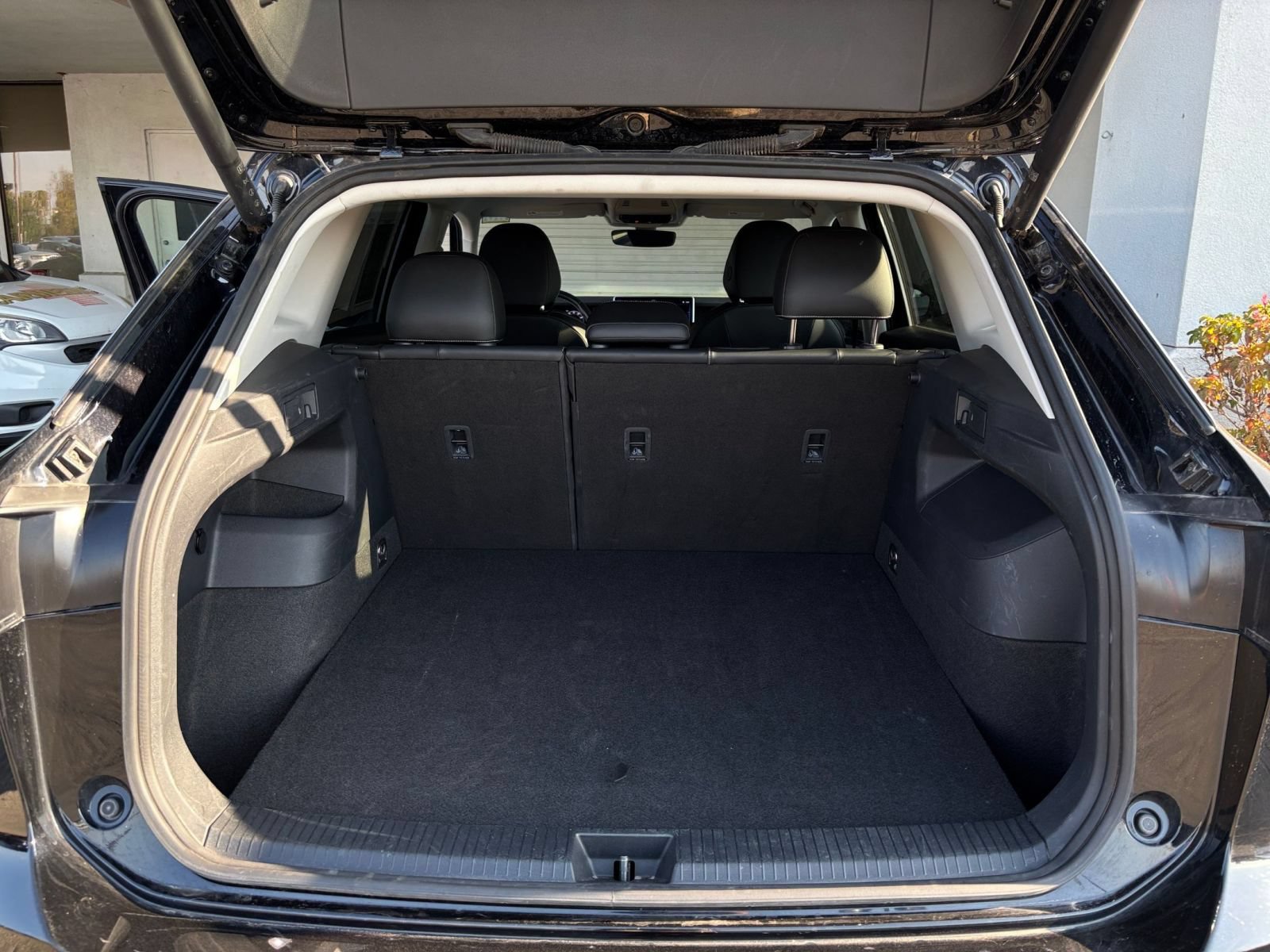 Thumbnail: 2026 Volkswagen Tiguan - 32