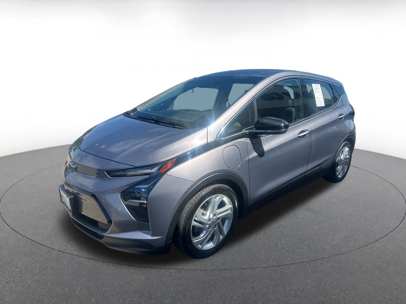 Thumbnail: 2023 Chevrolet Bolt EV - 3