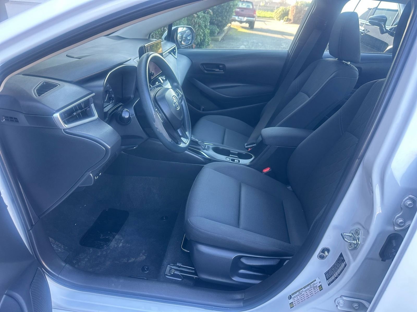 Thumbnail: 2023 Toyota Corolla - 27