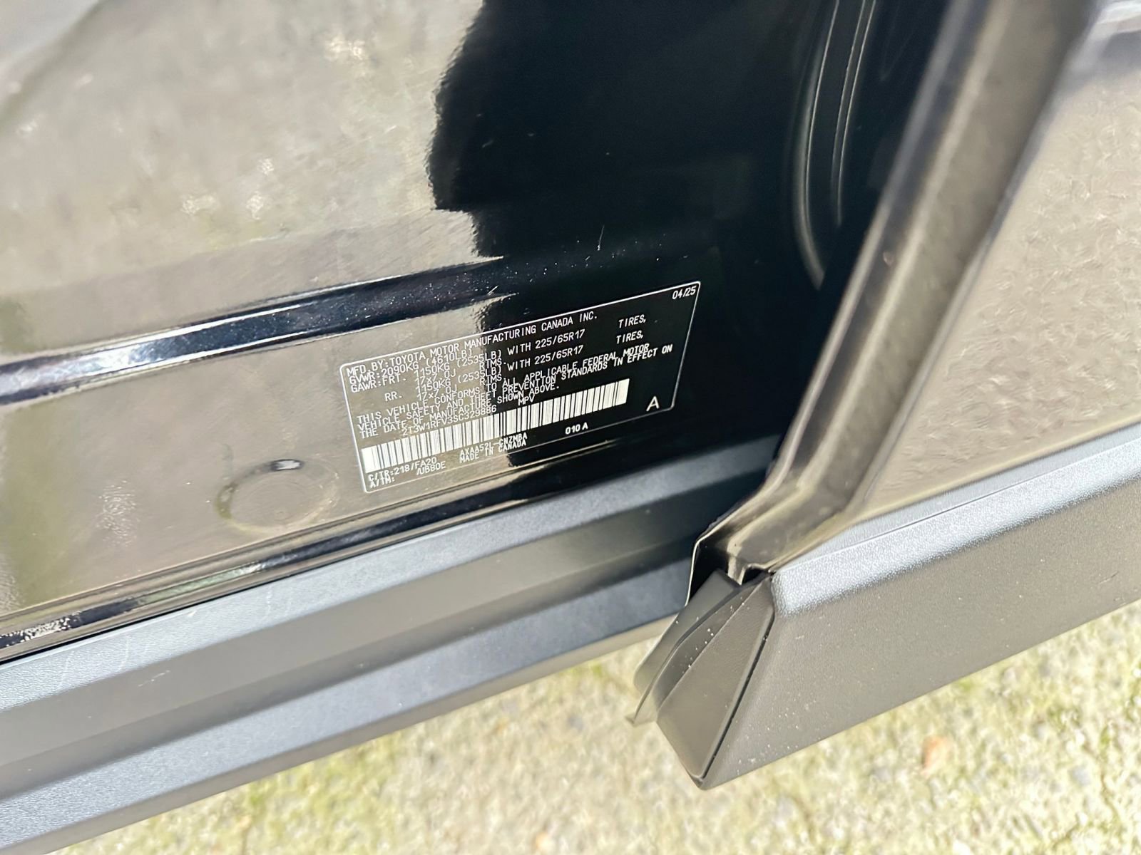 Thumbnail: 2025 Toyota RAV4 - 29