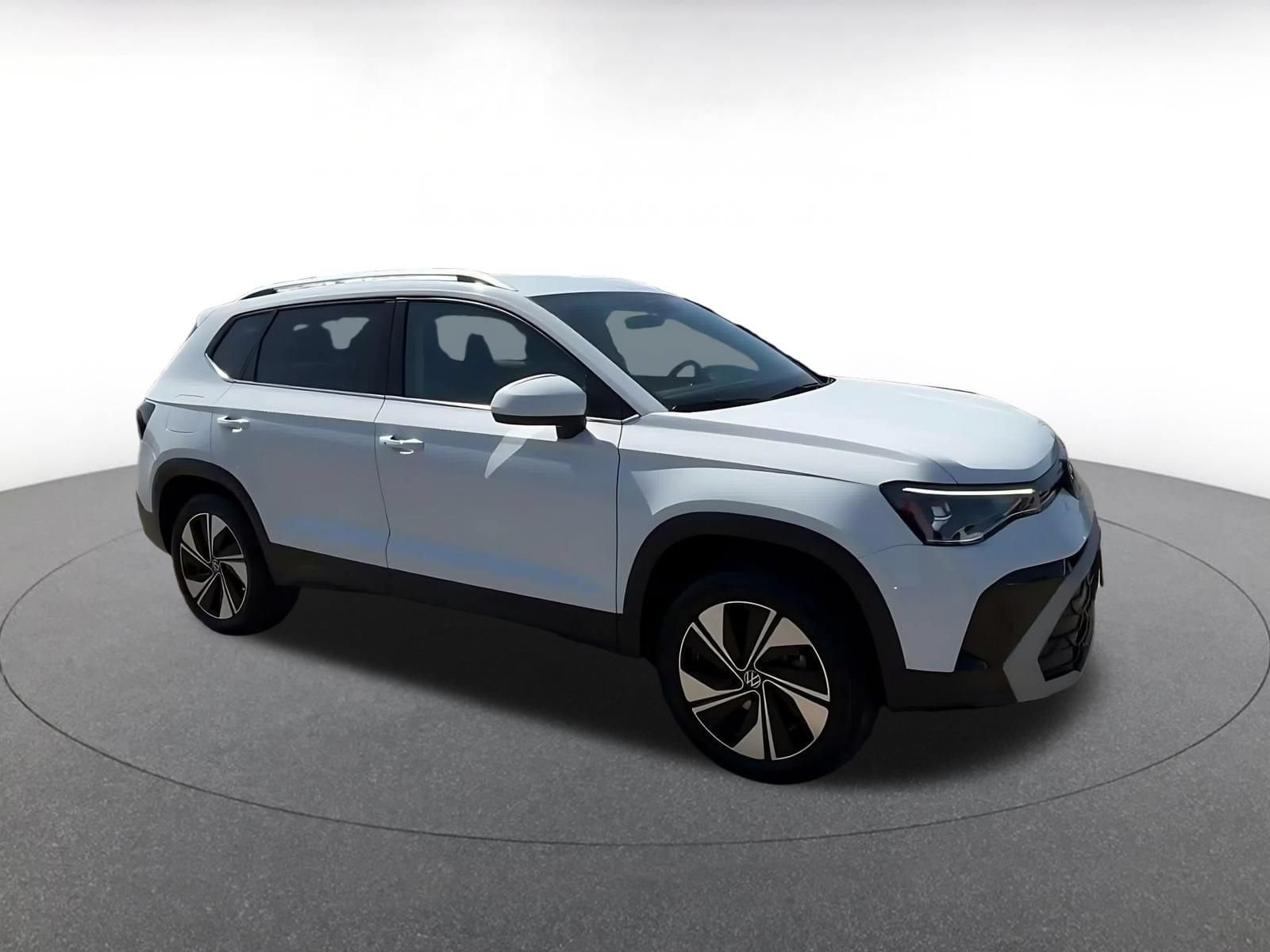 Thumbnail: 2026 Volkswagen Taos - 2