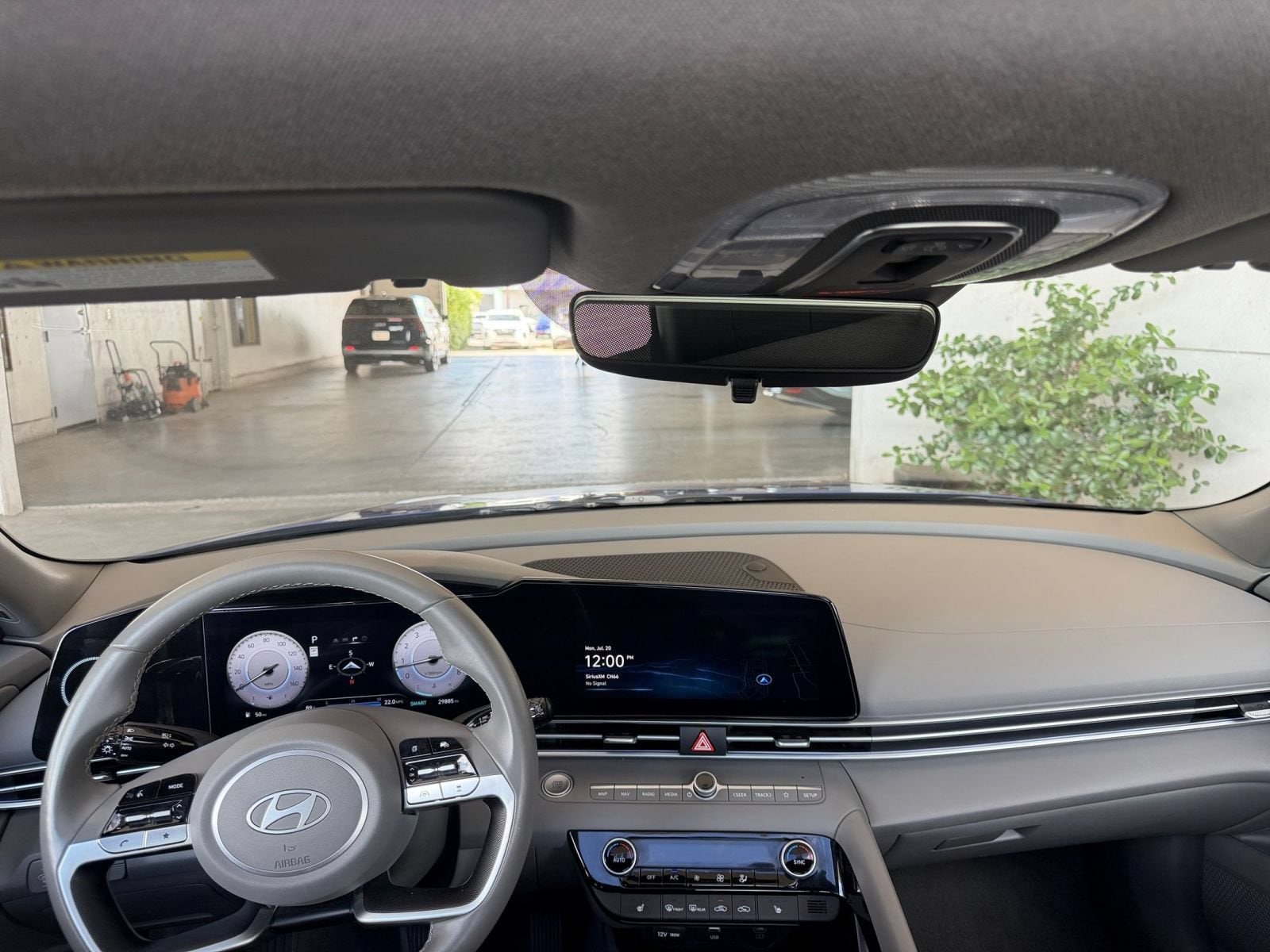 Thumbnail: 2025 Hyundai Elantra - 31