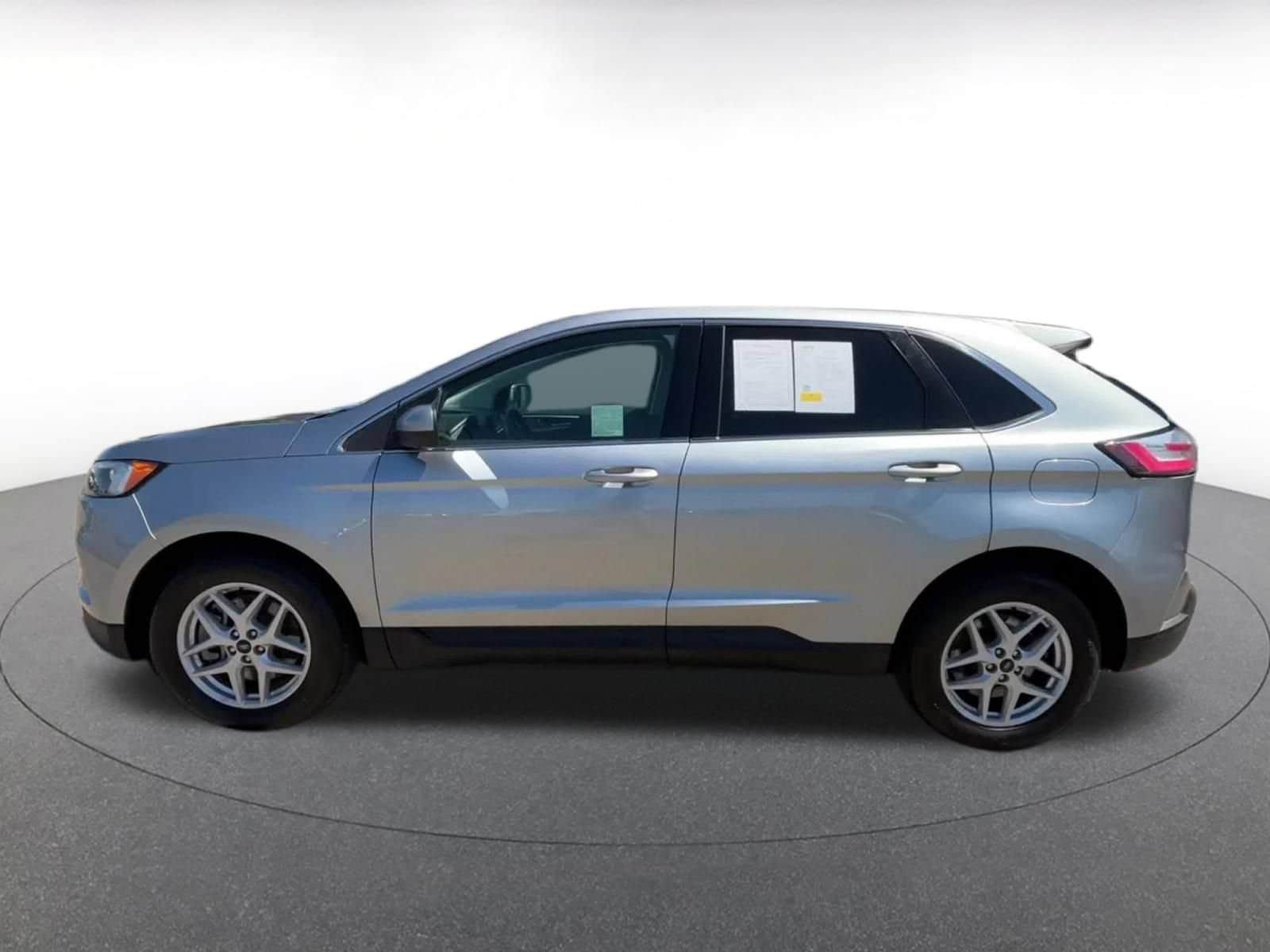 Thumbnail: 2024 Ford Edge - 9