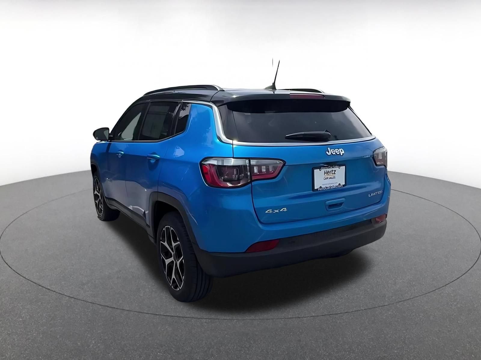 Thumbnail: 2025 Jeep Compass - 11