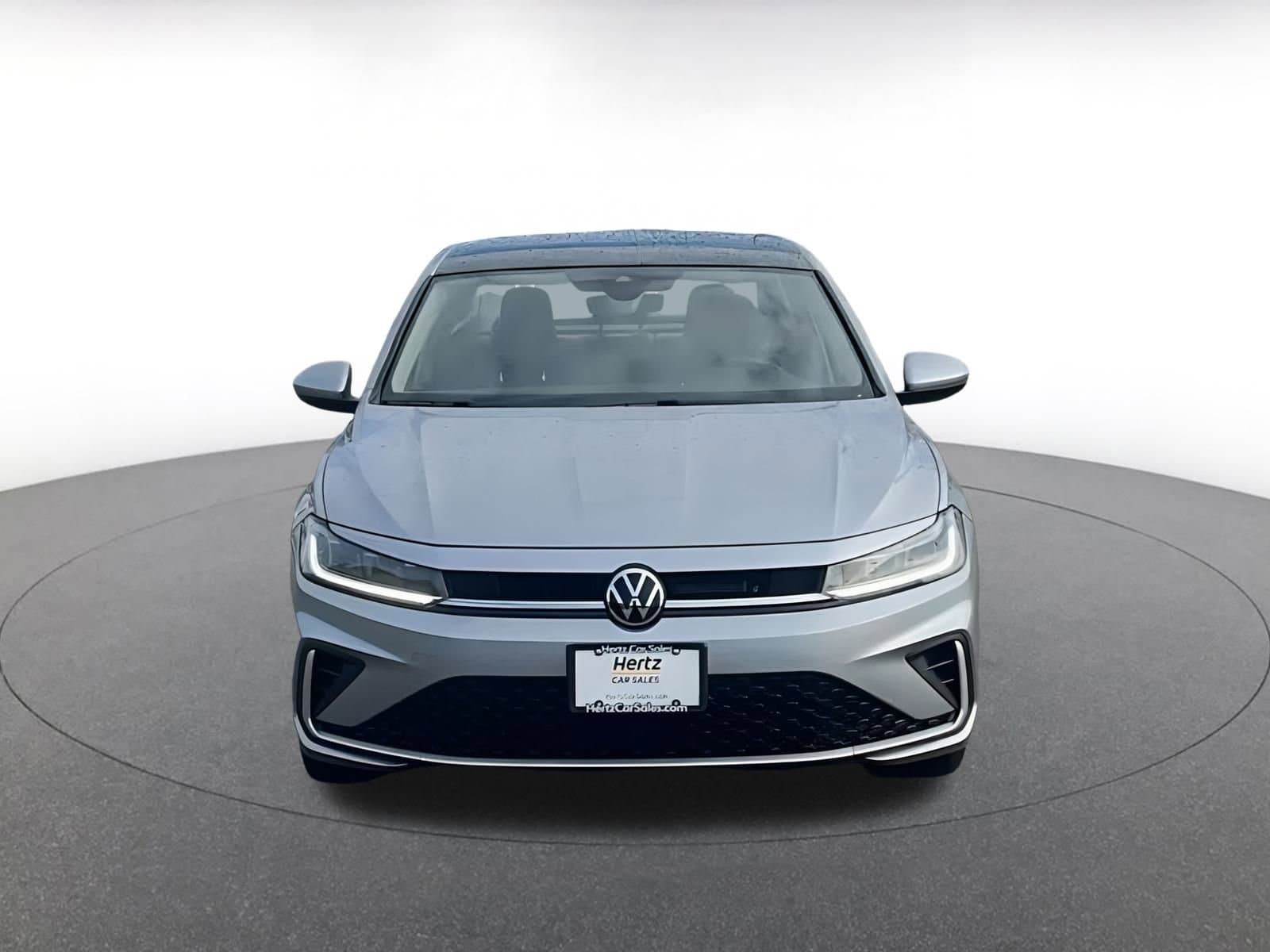 Thumbnail: 2025 Volkswagen Jetta - 4