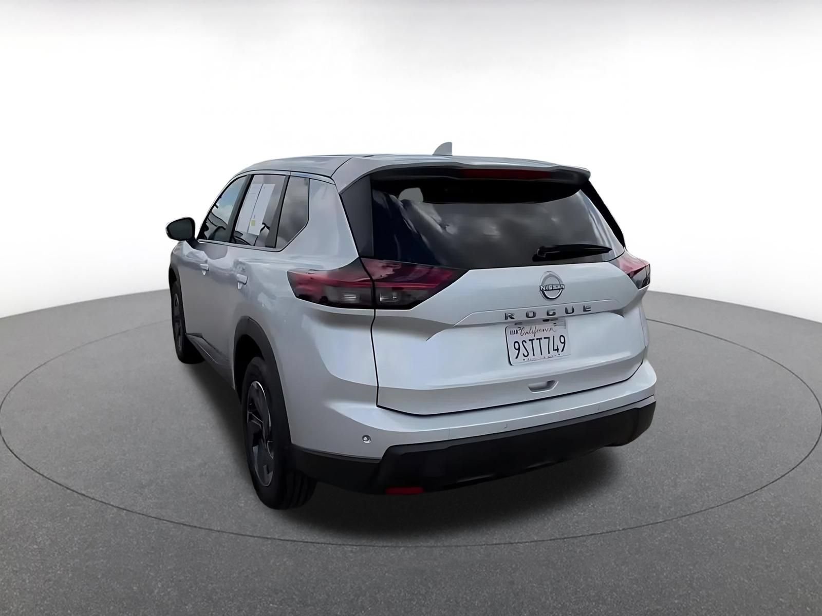 Thumbnail: 2025 Nissan Rogue - 9