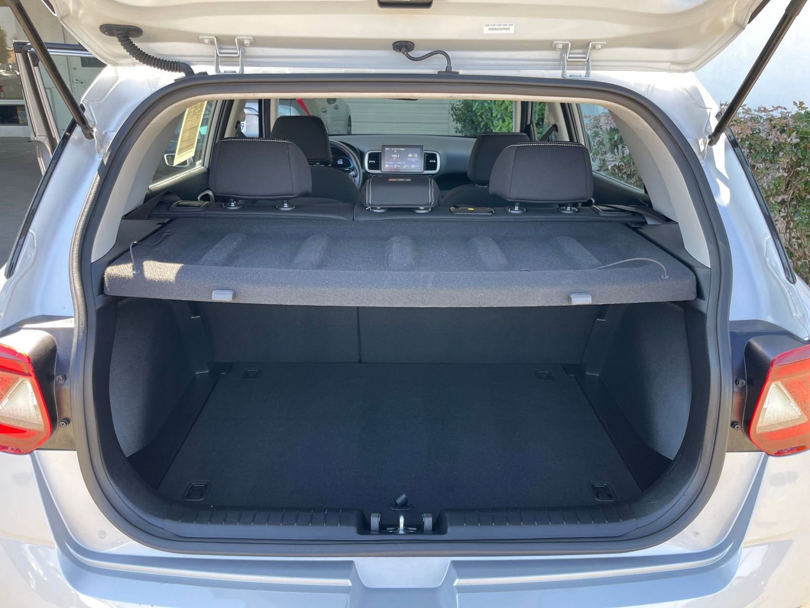 Thumbnail: 2025 Hyundai Venue - 32