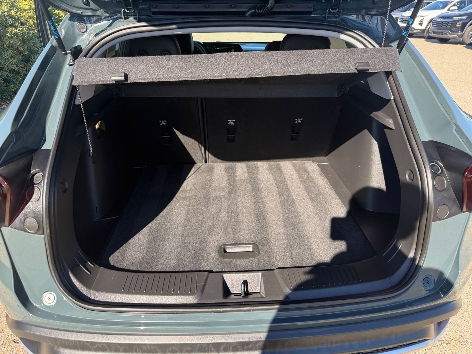 Thumbnail: 2025 Chevrolet Trax - 30