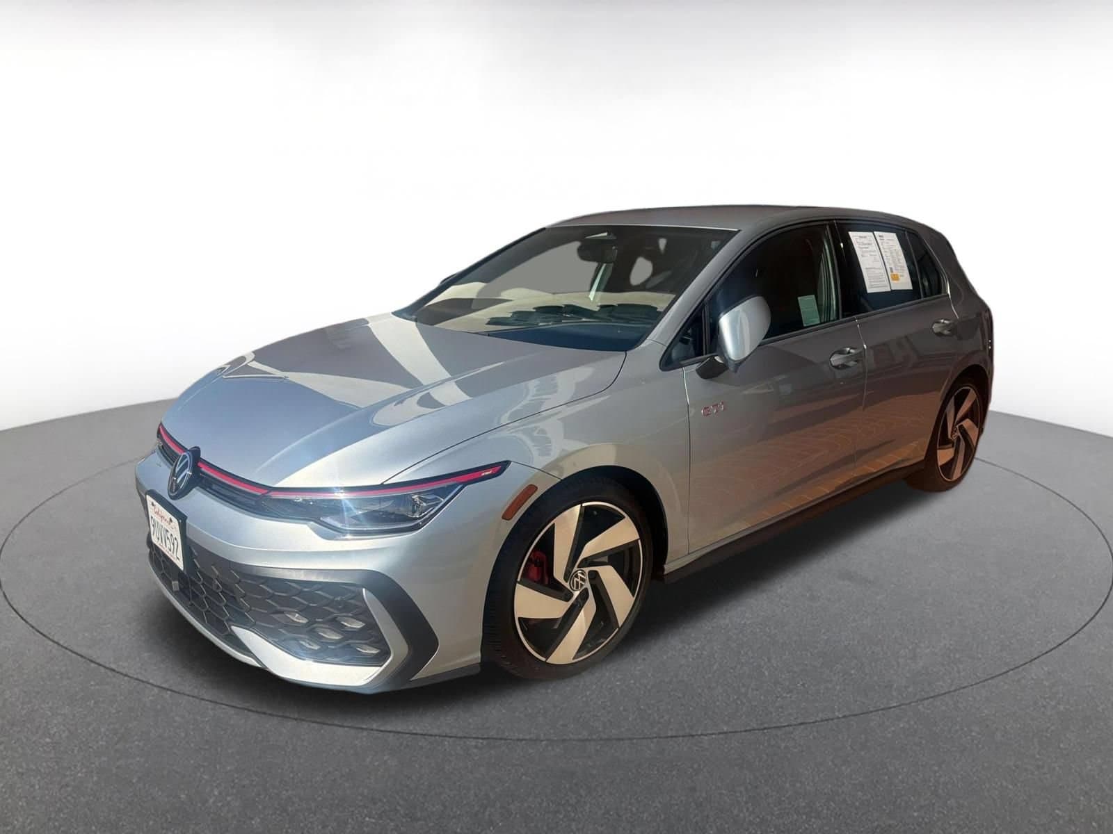 Thumbnail: 2026 Volkswagen Golf - 3