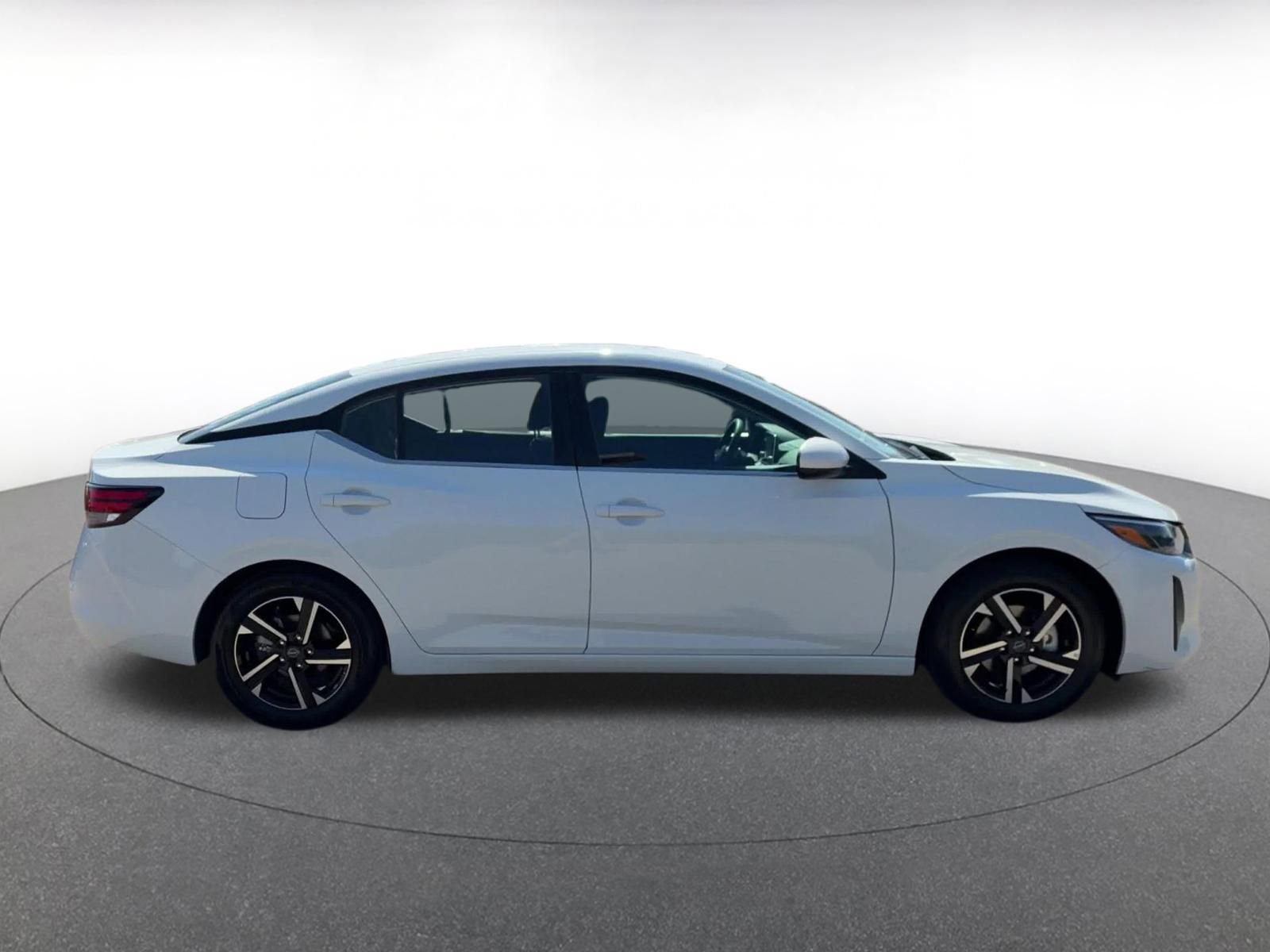Thumbnail: 2025 Nissan Sentra - 16