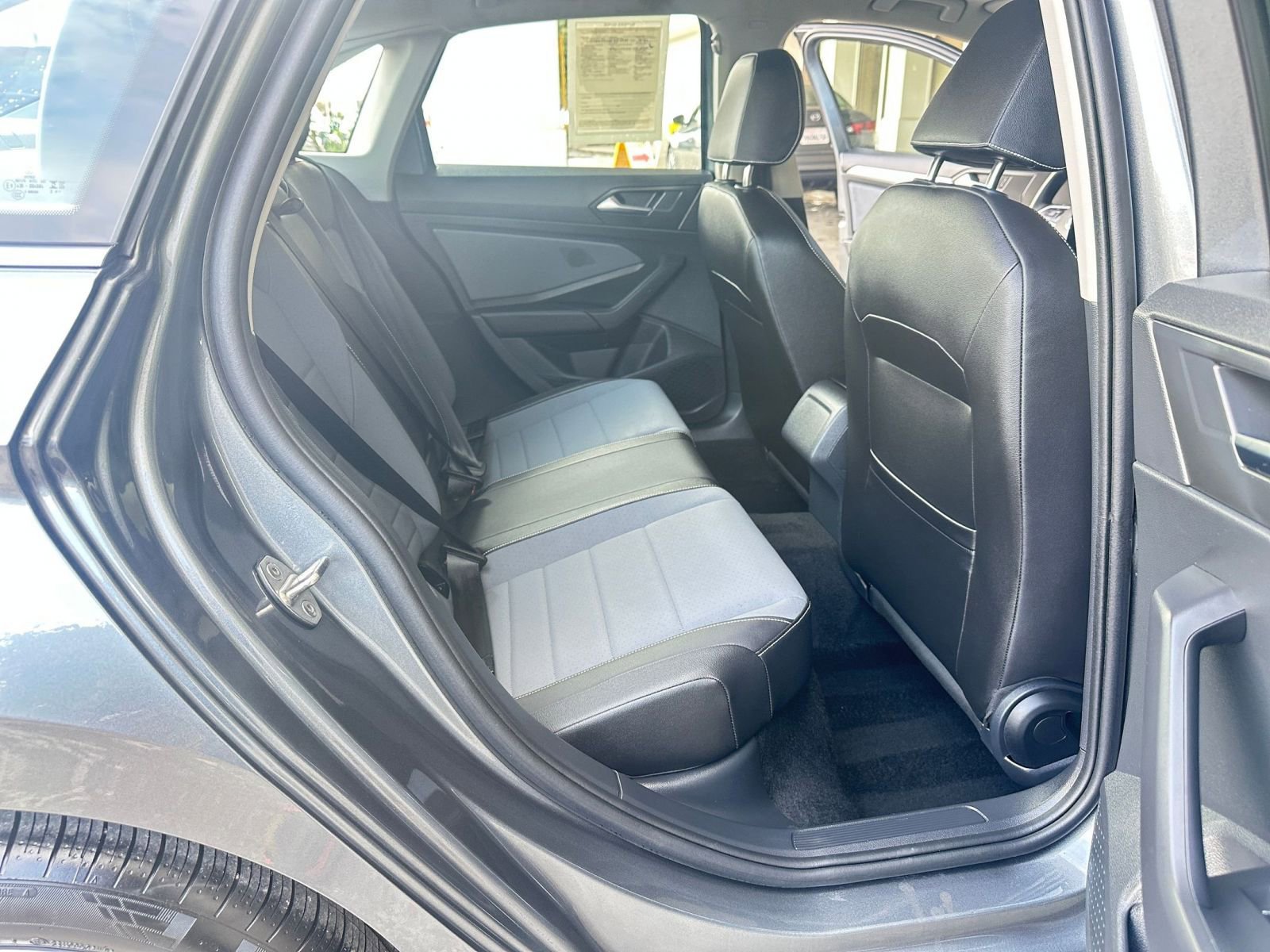 Thumbnail: 2025 Volkswagen Jetta - 30