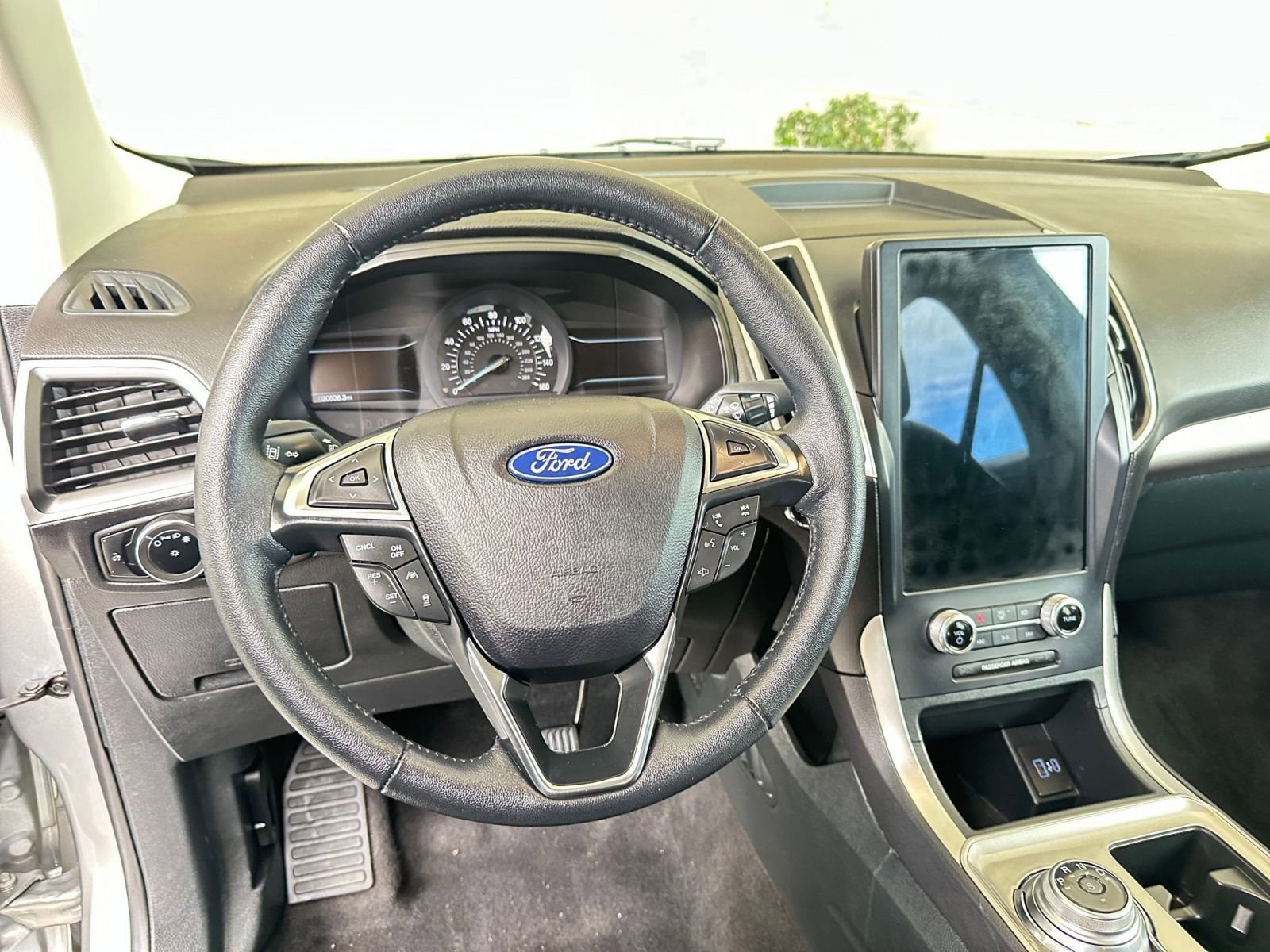 Thumbnail: 2024 Ford Edge - 28