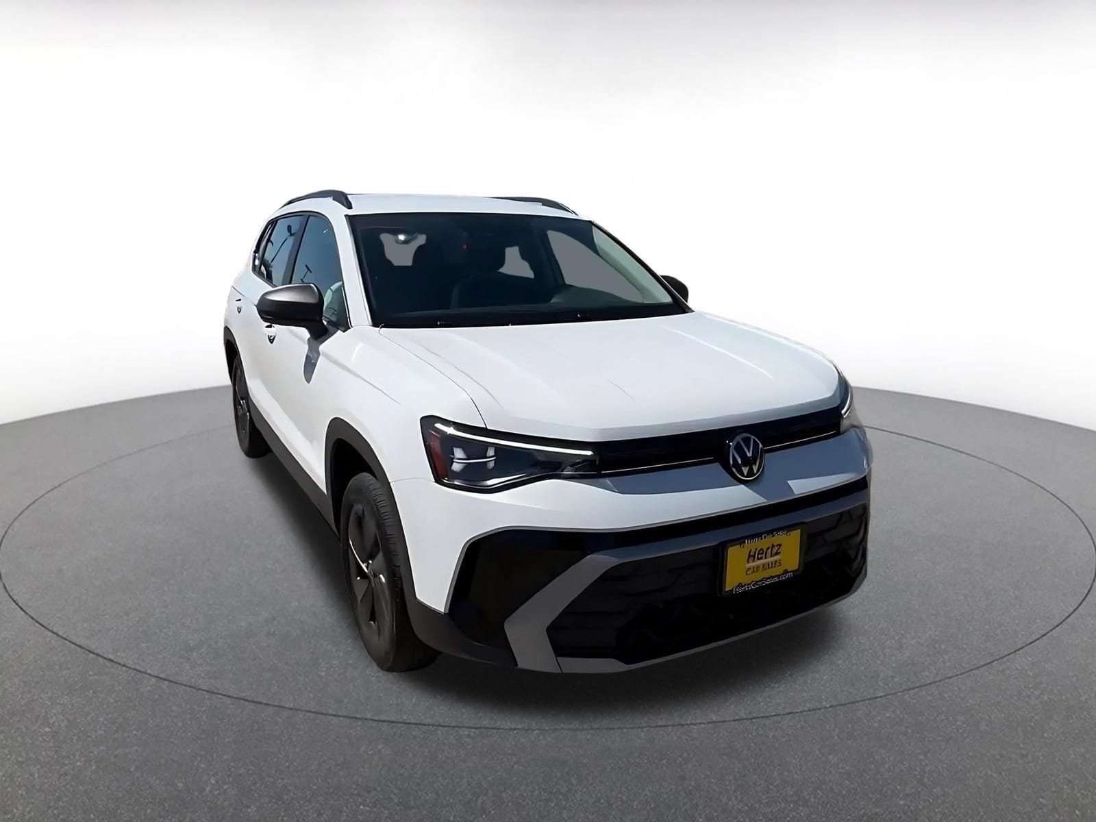 Thumbnail: 2026 Volkswagen Taos - 3